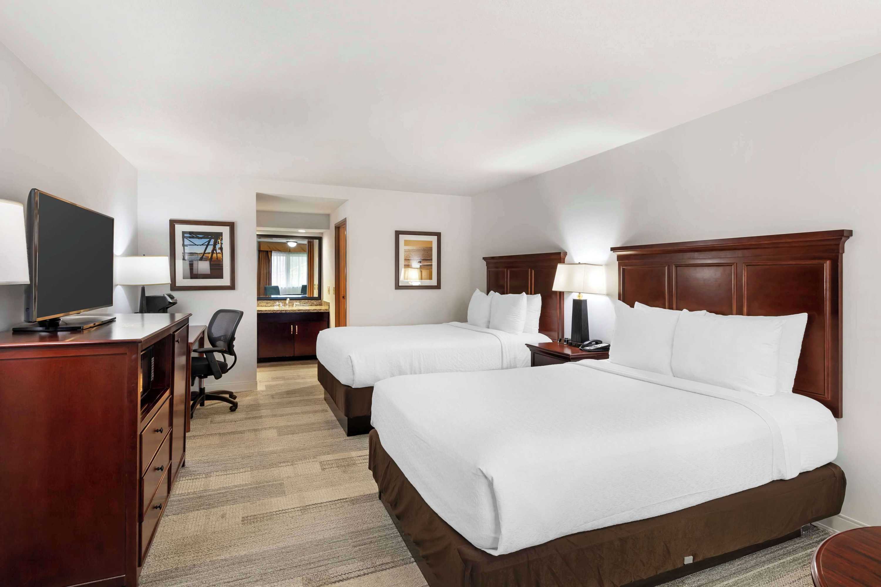 Gift card for Best Western Plus Redondo Beach Inn Gift card for Best Western Plus Redondo Beach Inn