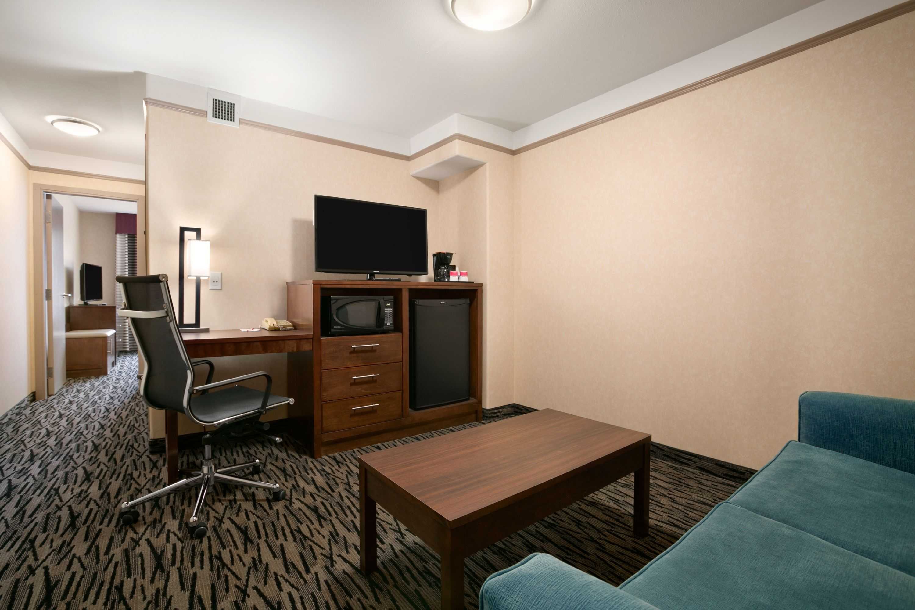 Gift card for Best Western Plus Pitt Meadows Inn & Suites Gift card for Best Western Plus Pitt Meadows Inn & Suites