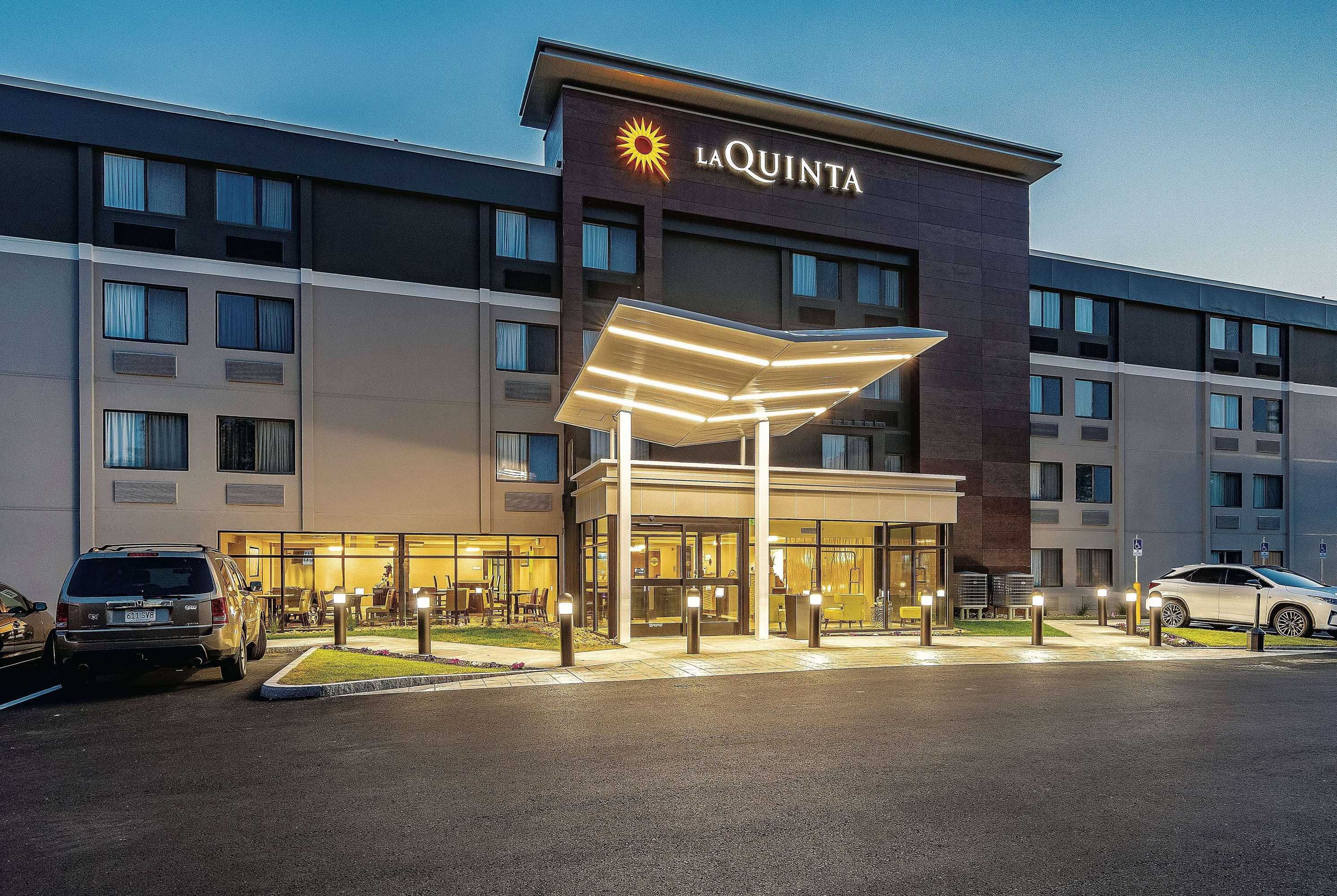 Gift card for La Quinta Inn & Suites by Wyndham Salem NH