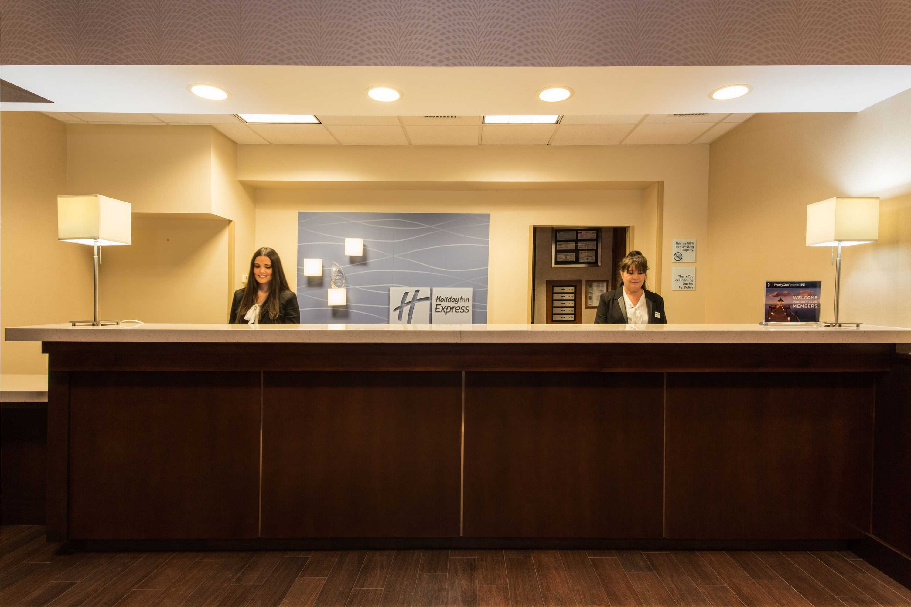 Gift card for Holiday Inn Express Hotel & Suites Tampa Northwest - Oldsmar by Ihg Gift card for Holiday Inn Express Hotel & Suites Tampa Northwest - Oldsmar by Ihg