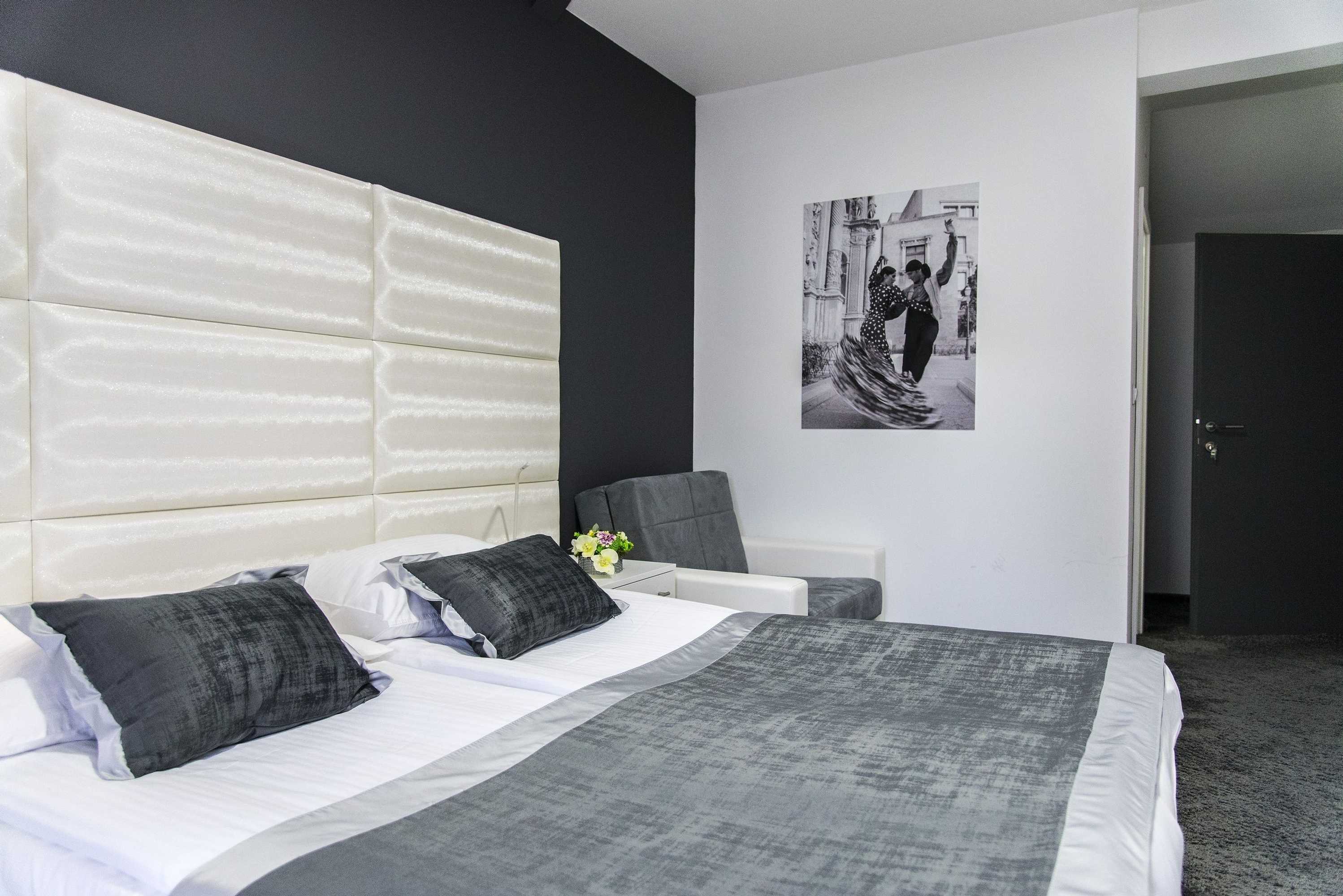 Gift card for Hotel Cool Zagreb Airport Gift card for Hotel Cool Zagreb Airport