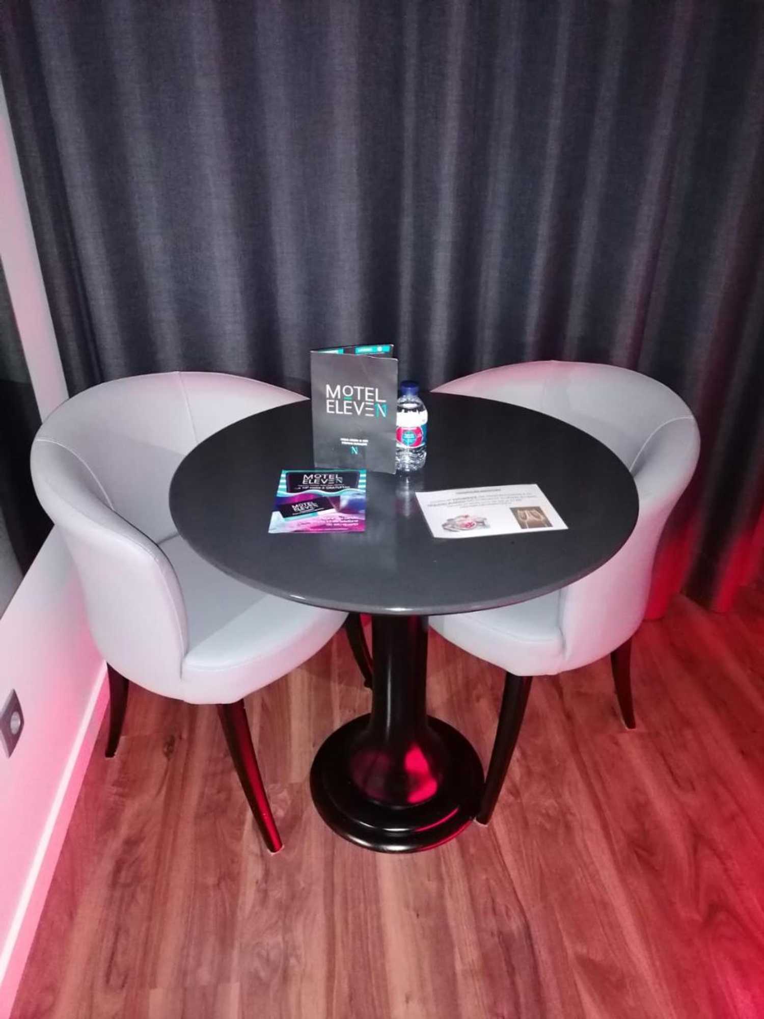 Gift card for Motel Eleven