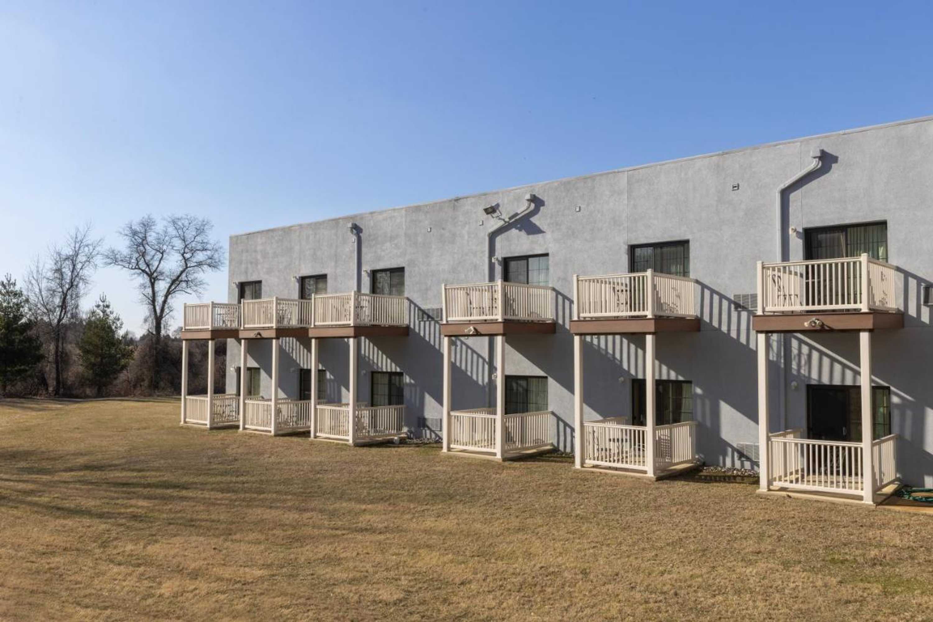 Gift card for Brinton Suites