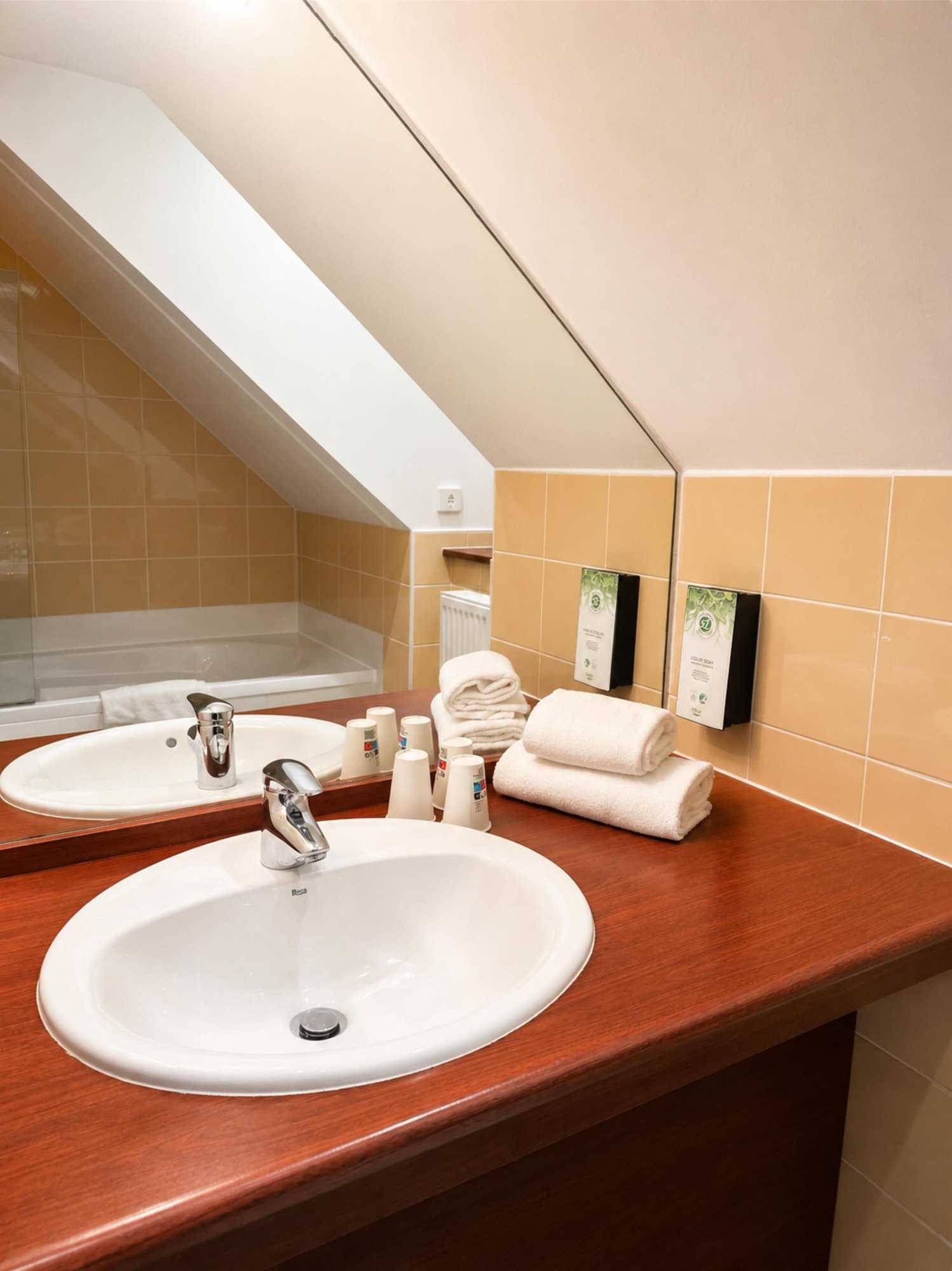 Gift card for Hotel Kyriad Saint-Malo Ouest-Dinard