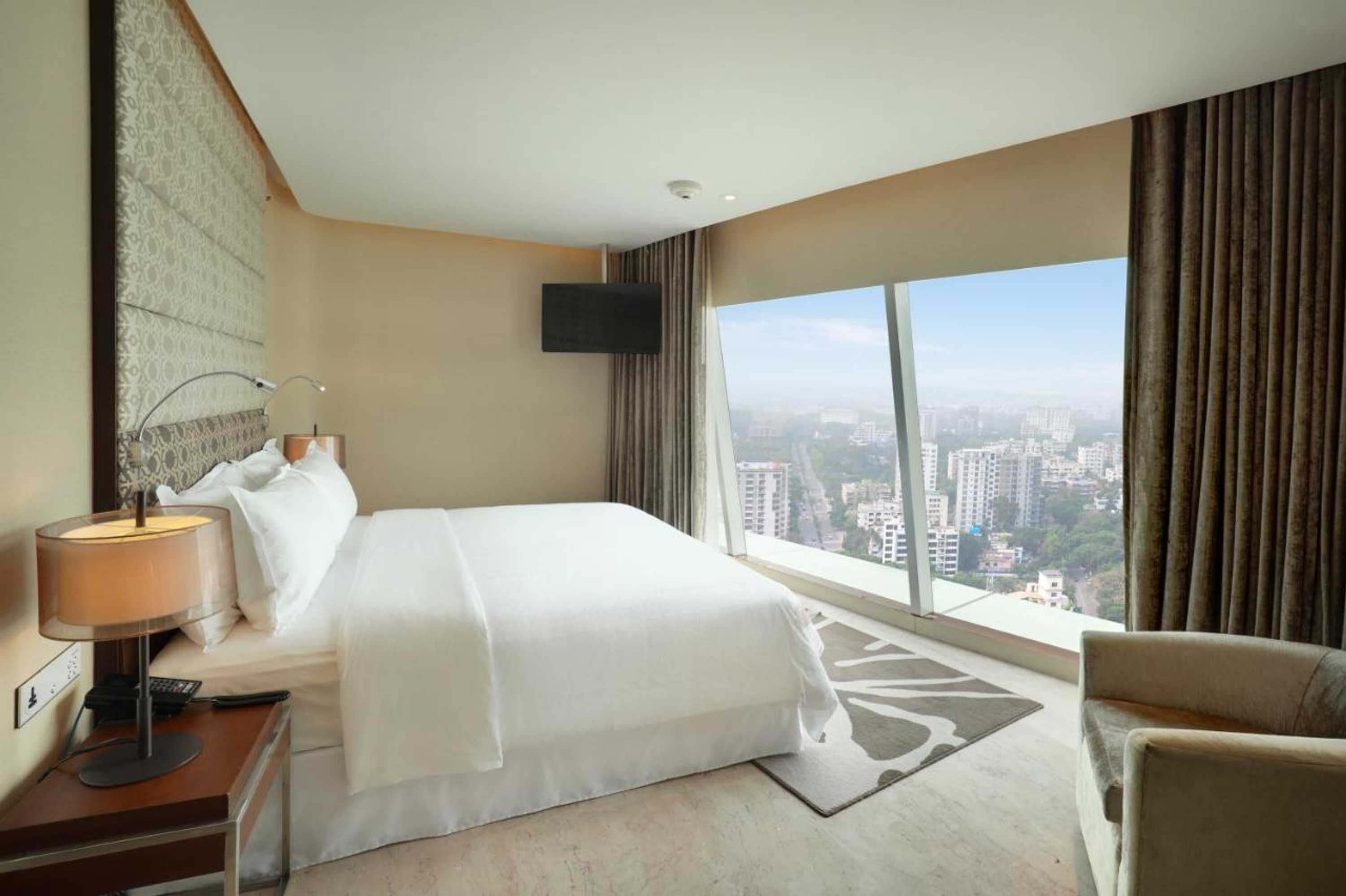 Gift card for Crowne Plaza Dhaka Gulshan by Ihg