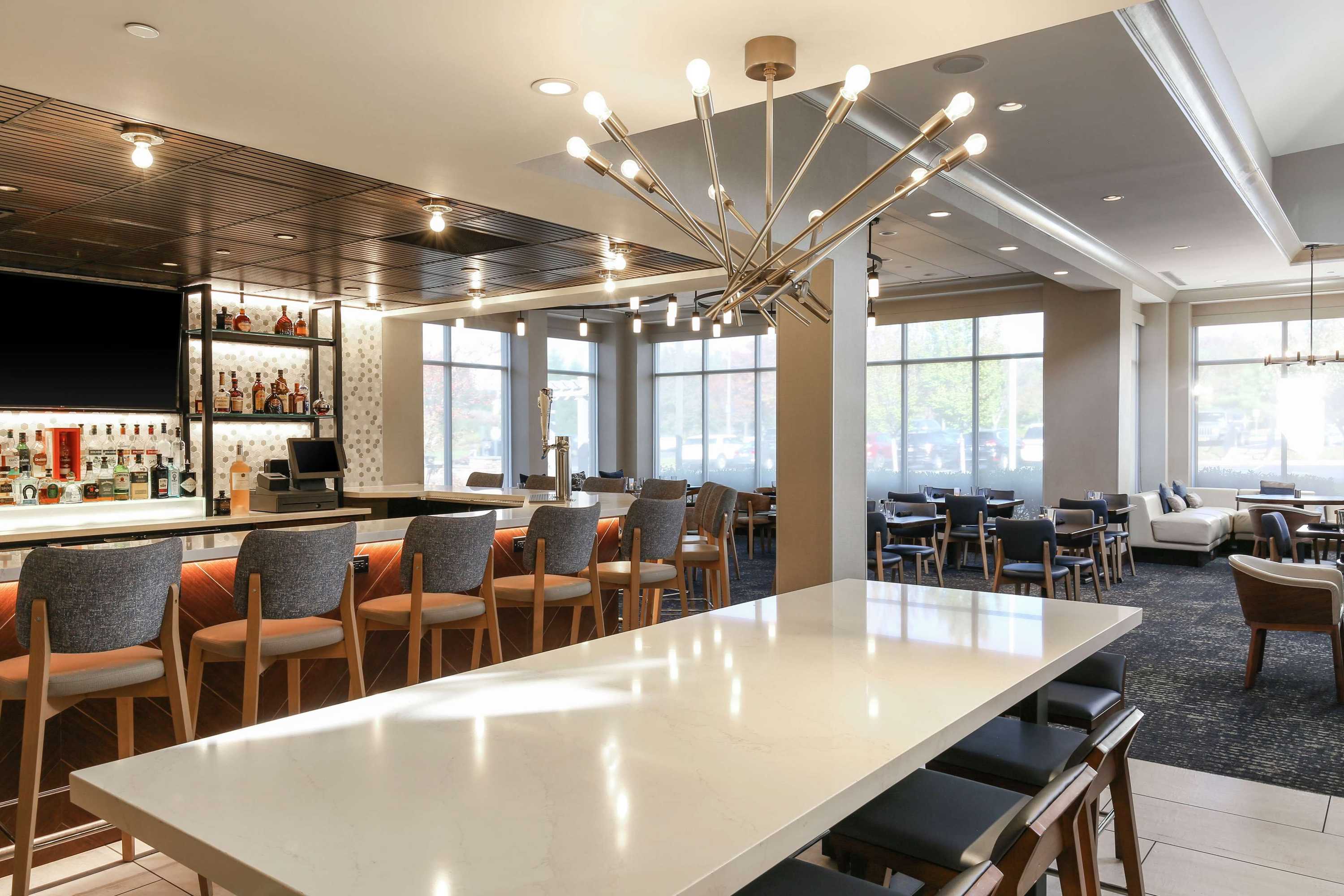 Gift card for Hilton Garden Inn Melville Gift card for Hilton Garden Inn Melville