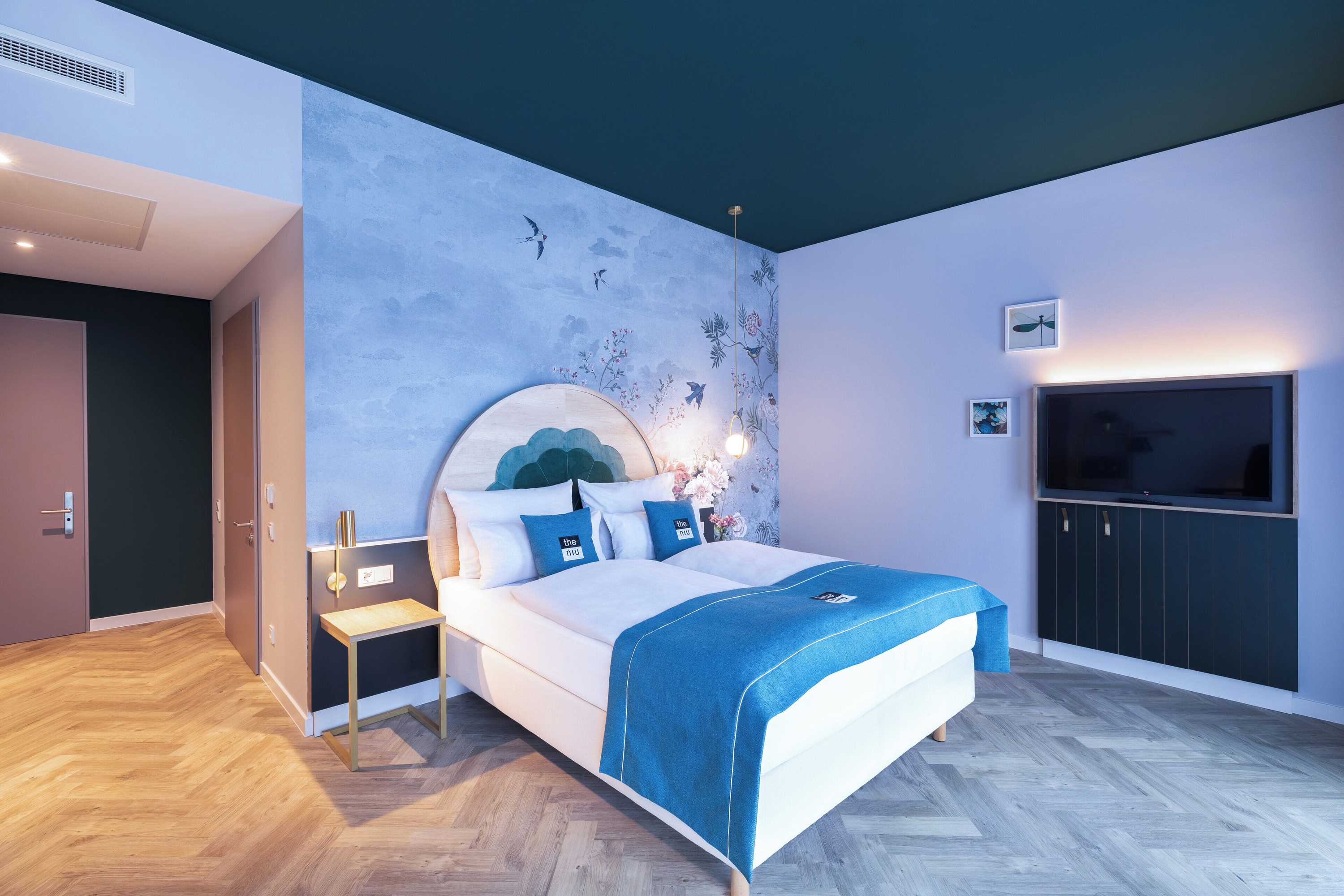 Gift card for Holiday Inn - The Niu, Flower Konstanz by Ihg Gift card for Holiday Inn - The Niu, Flower Konstanz by Ihg