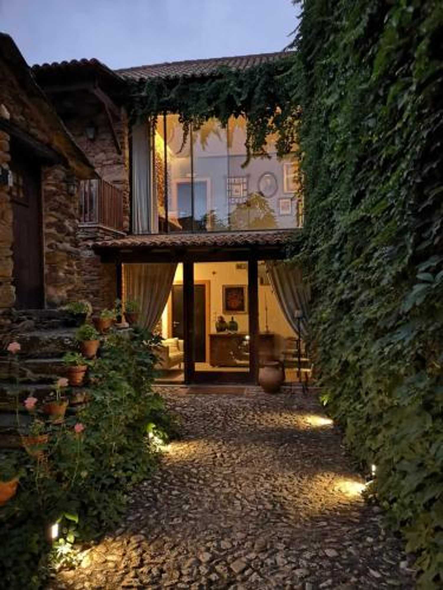 Gift card for Casa de Baixo - Petit Hotel Gift card for Casa de Baixo - Petit Hotel