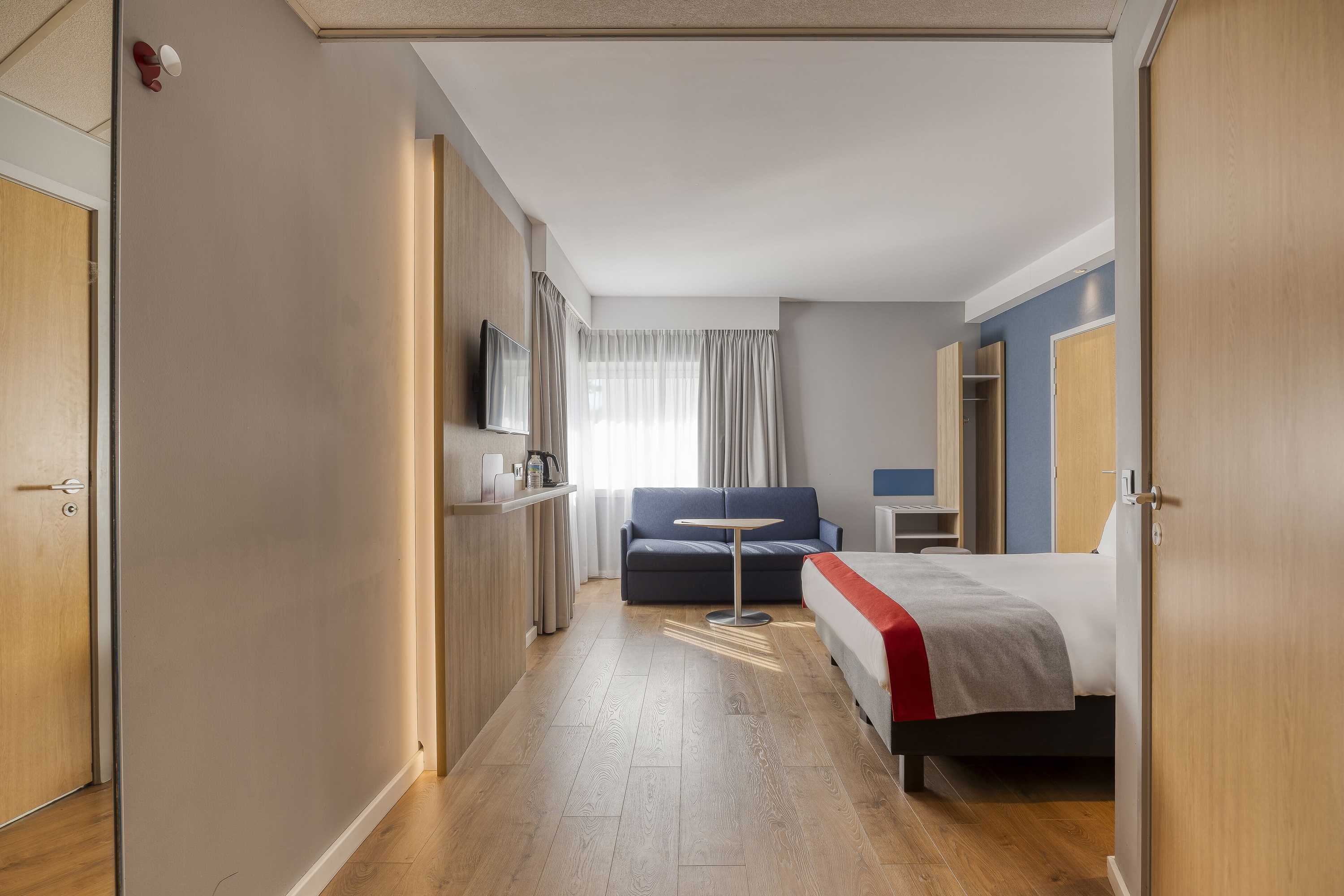 Gift card for Holiday Inn Express Mechelen City Centre by Ihg Gift card for Holiday Inn Express Mechelen City Centre by Ihg