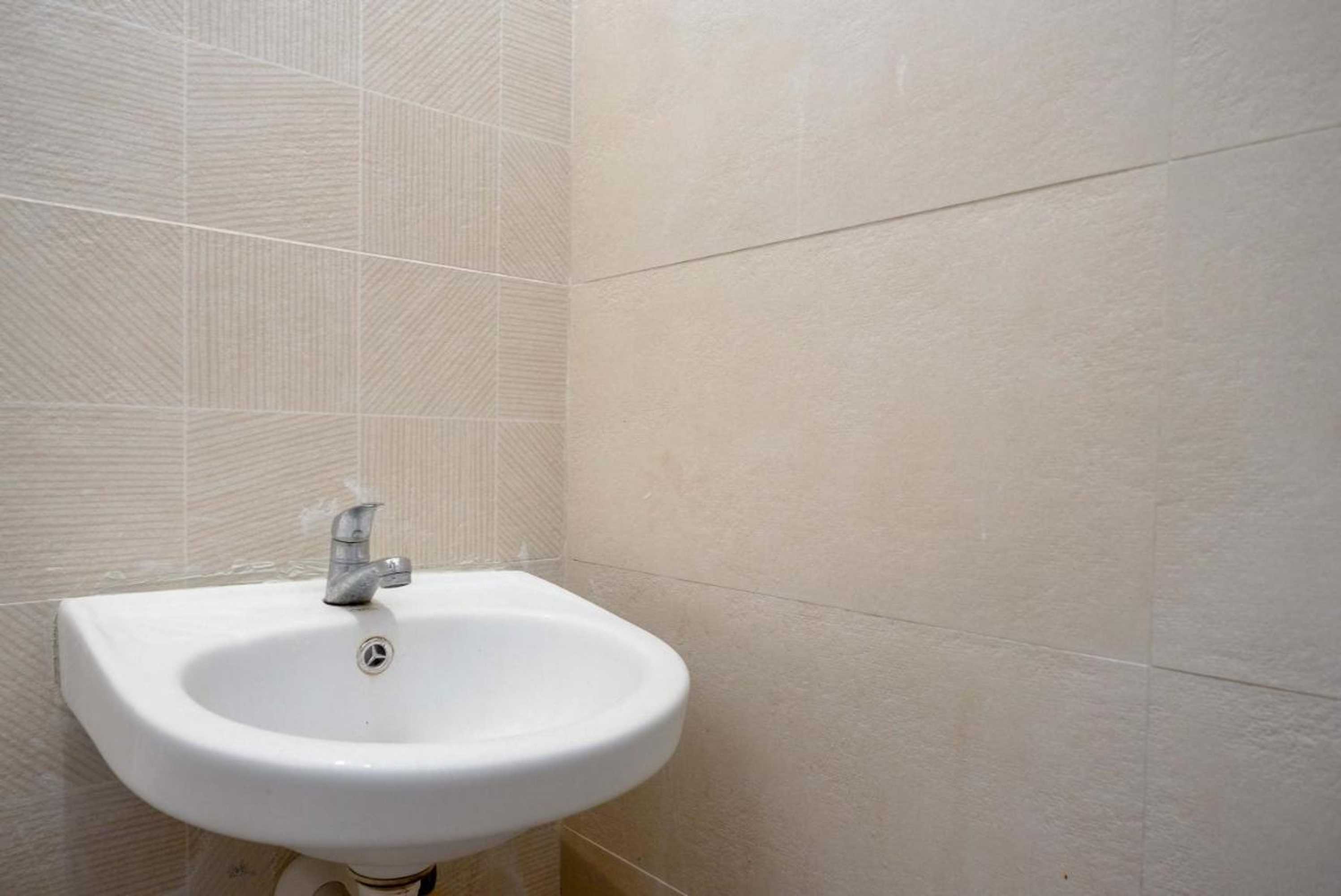 Gift card for Reddoorz Near Simpang Tujuh Kudus