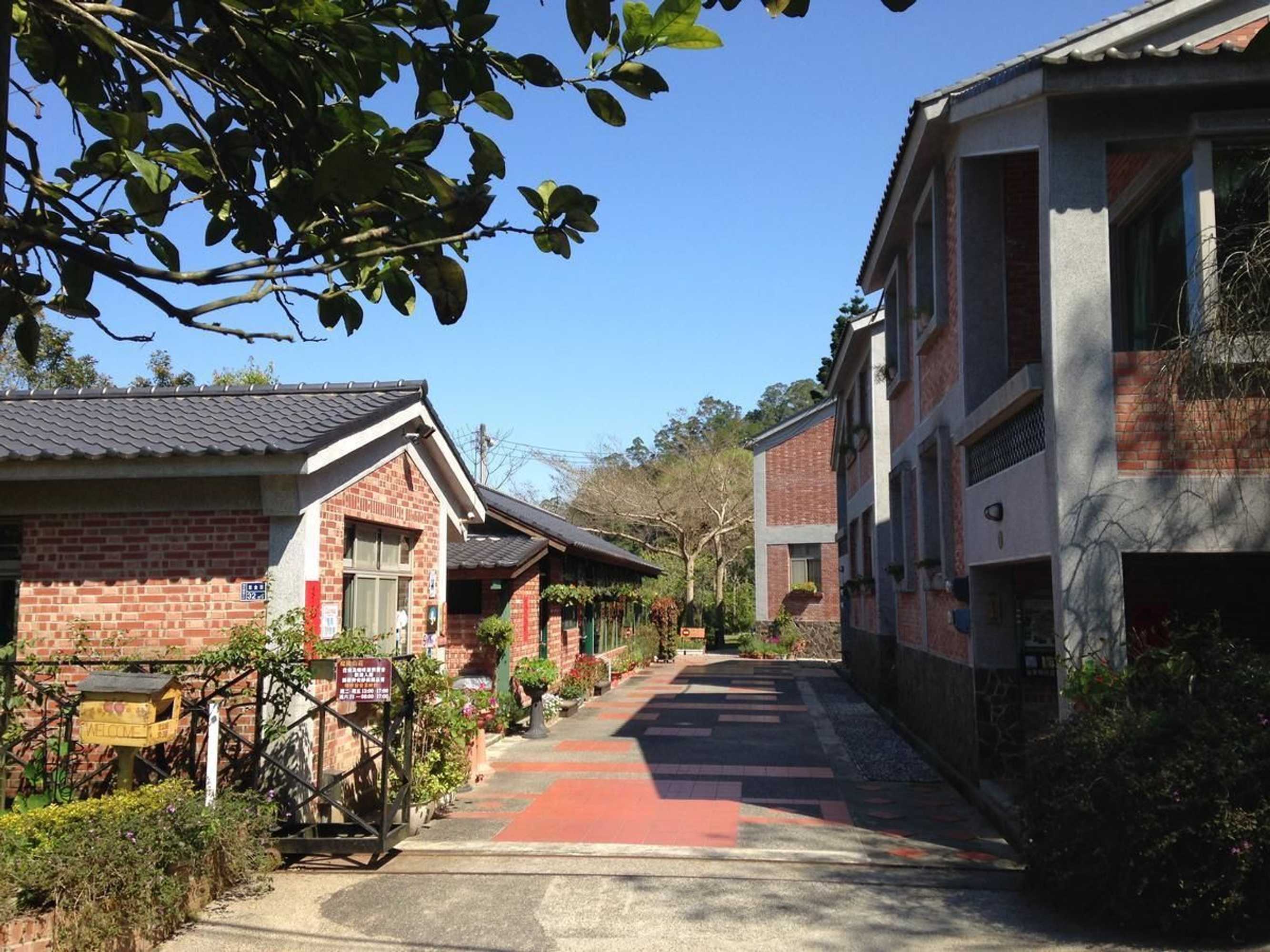 Gift card for Red Brick Villas