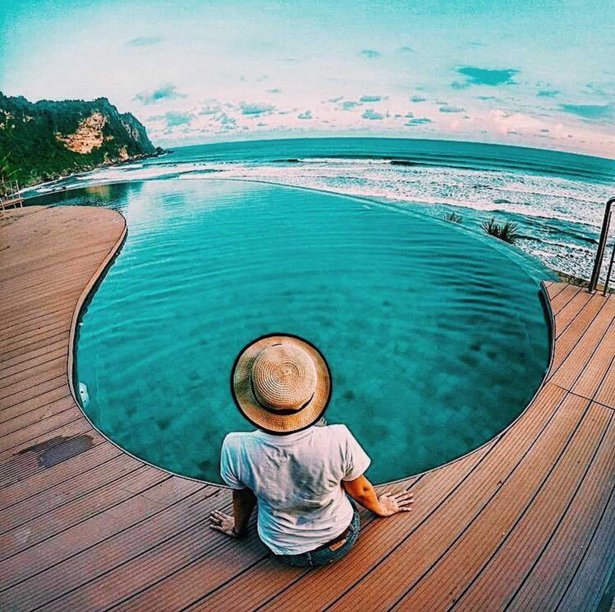 Gift card for Queen Of The South Resort