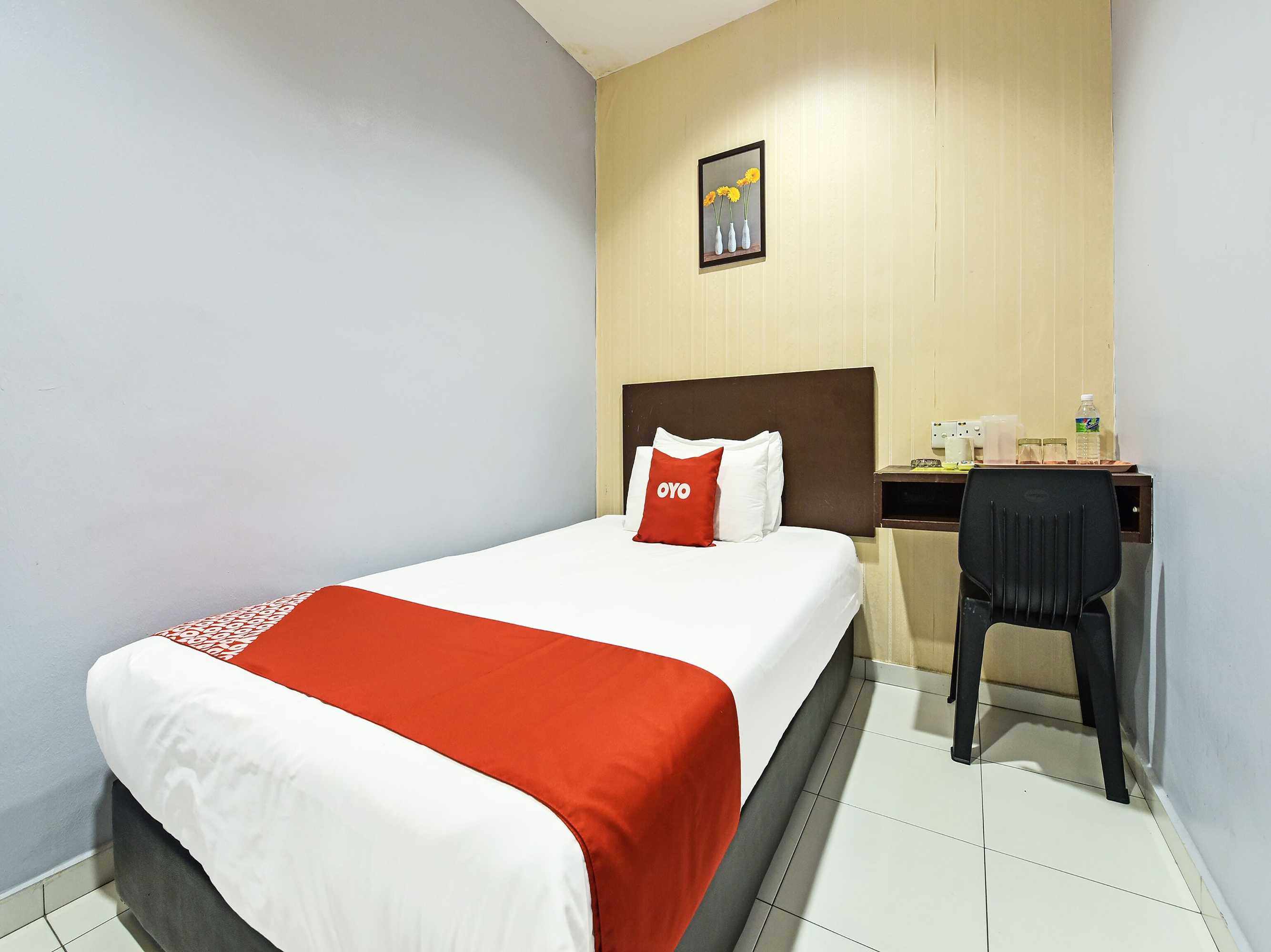 Gift card for Oyo 90644 M Three Hotel Gift card for Oyo 90644 M Three Hotel