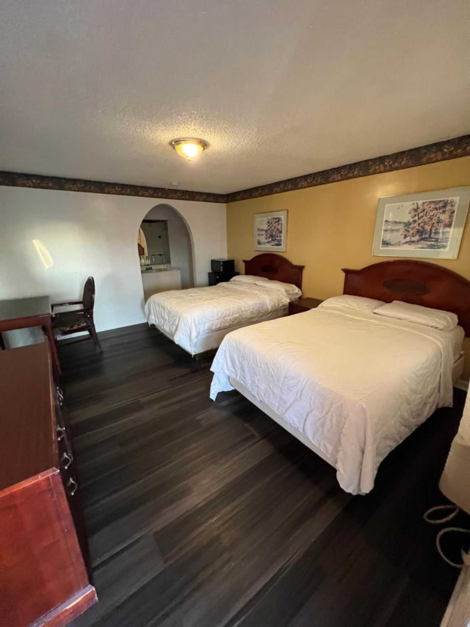 Gift card for Royal Inn - Neptune