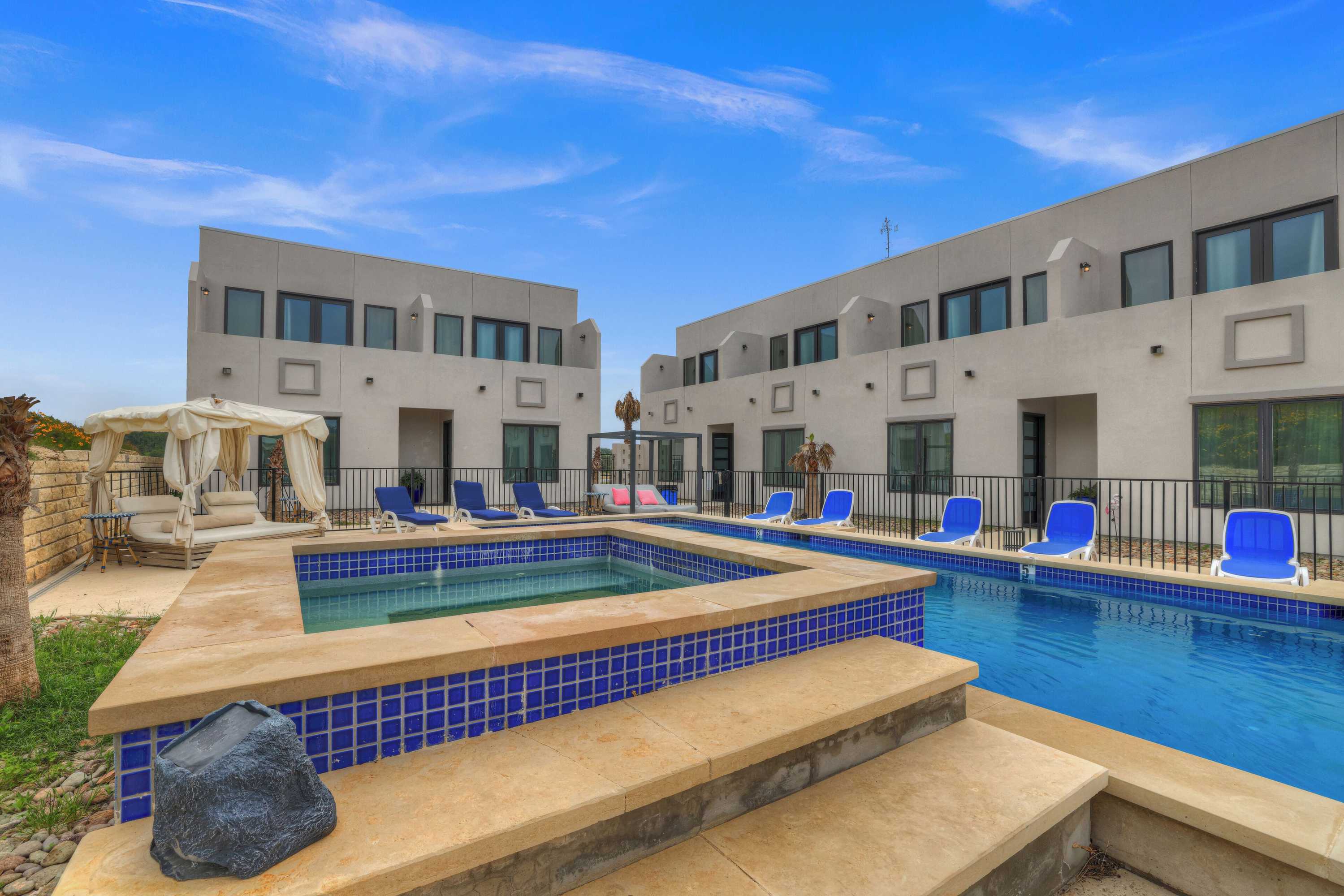 Gift card for The Bentley Hotel - Bill Murray Room - Pool View Gift card for The Bentley Hotel - Bill Murray Room - Pool View