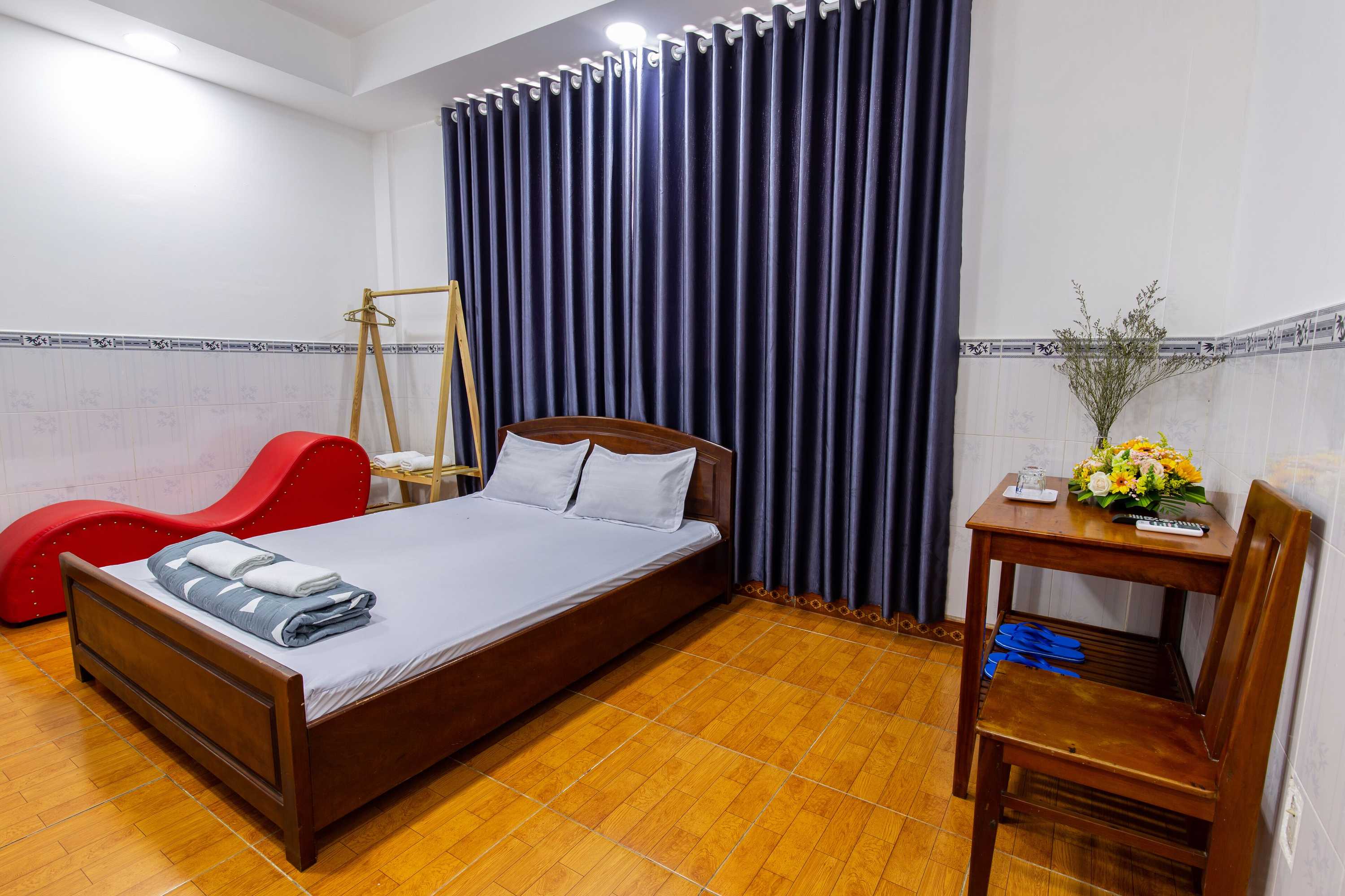 Gift card for Hoa Cuc Phuong Hotel Di An - Binh Duong Gift card for Hoa Cuc Phuong Hotel Di An - Binh Duong
