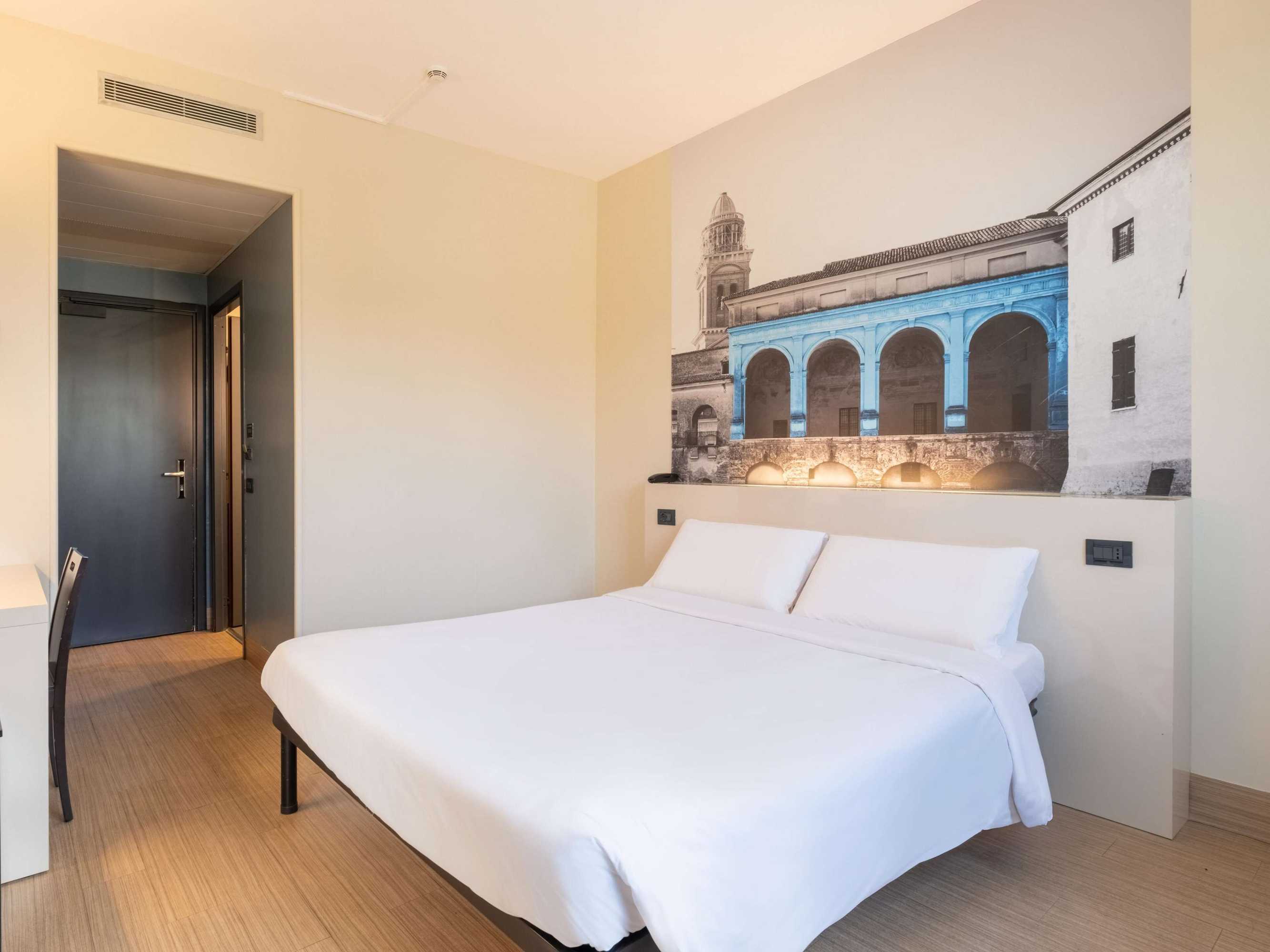 Gift card for B&b Hotel Mantova Gift card for B&b Hotel Mantova
