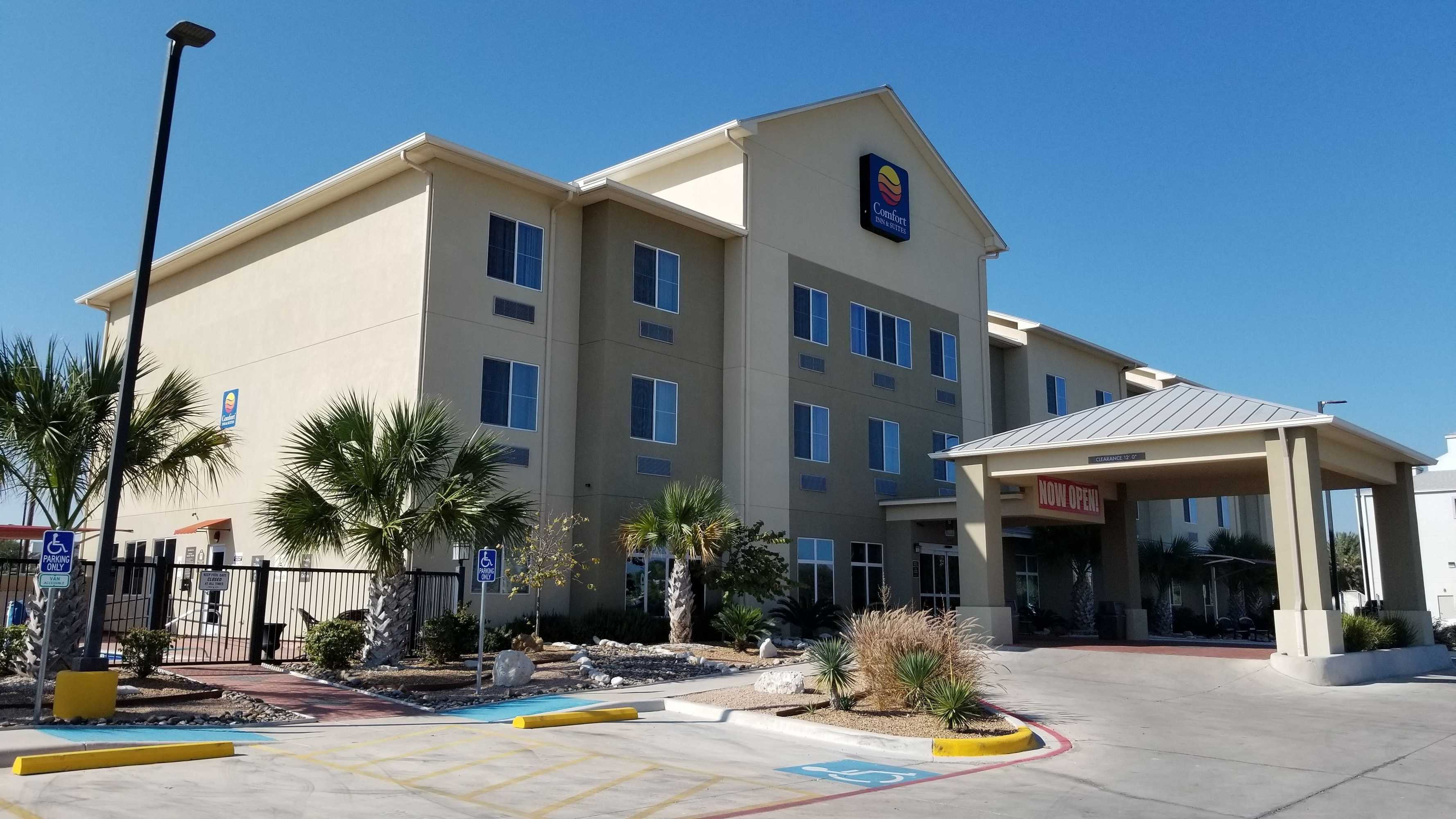 Gift card for Comfort Inn & Suites Lakeside Gift card for Comfort Inn & Suites Lakeside