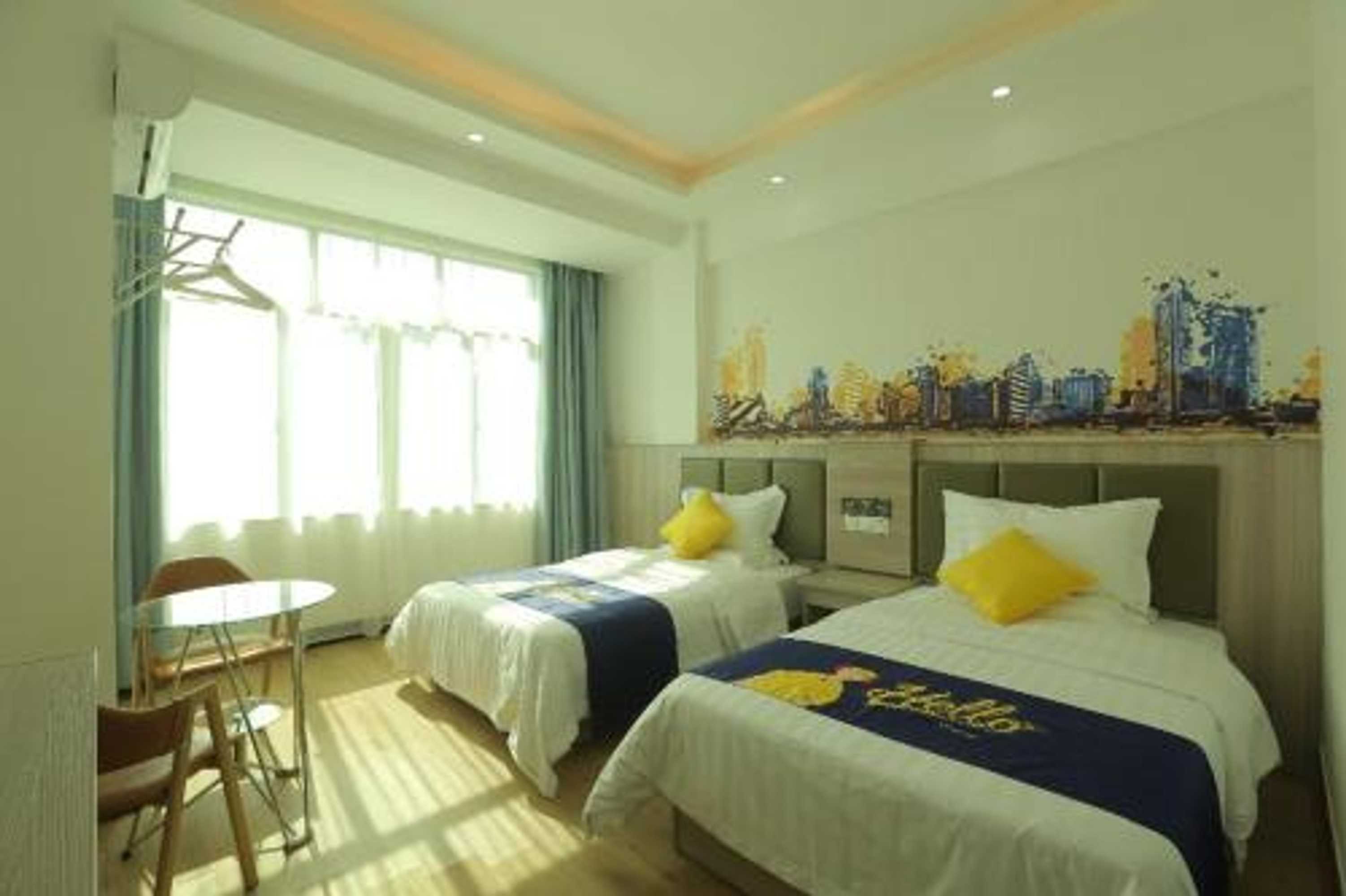 Gift card for 7 Days Inn Haikou East Train Station North And South Fruit Market Fengxiang Road Branch Gift card for 7 Days Inn Haikou East Train Station North And South Fruit Market Fengxiang Road Branch
