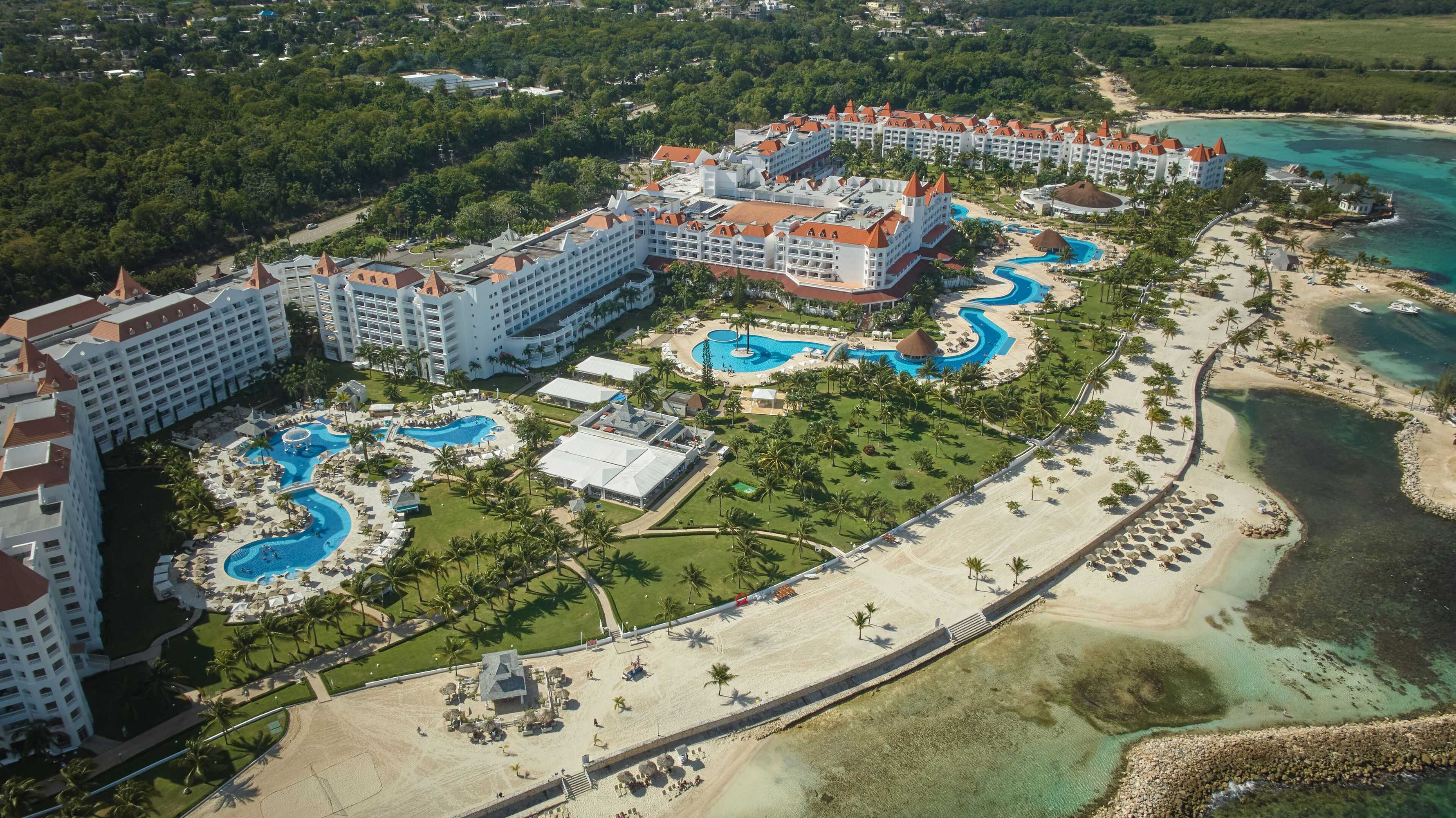 Gift card for Bahia Principe Luxury Runaway Bay - Adults Only - All Inclusive Gift card for Bahia Principe Luxury Runaway Bay - Adults Only - All Inclusive