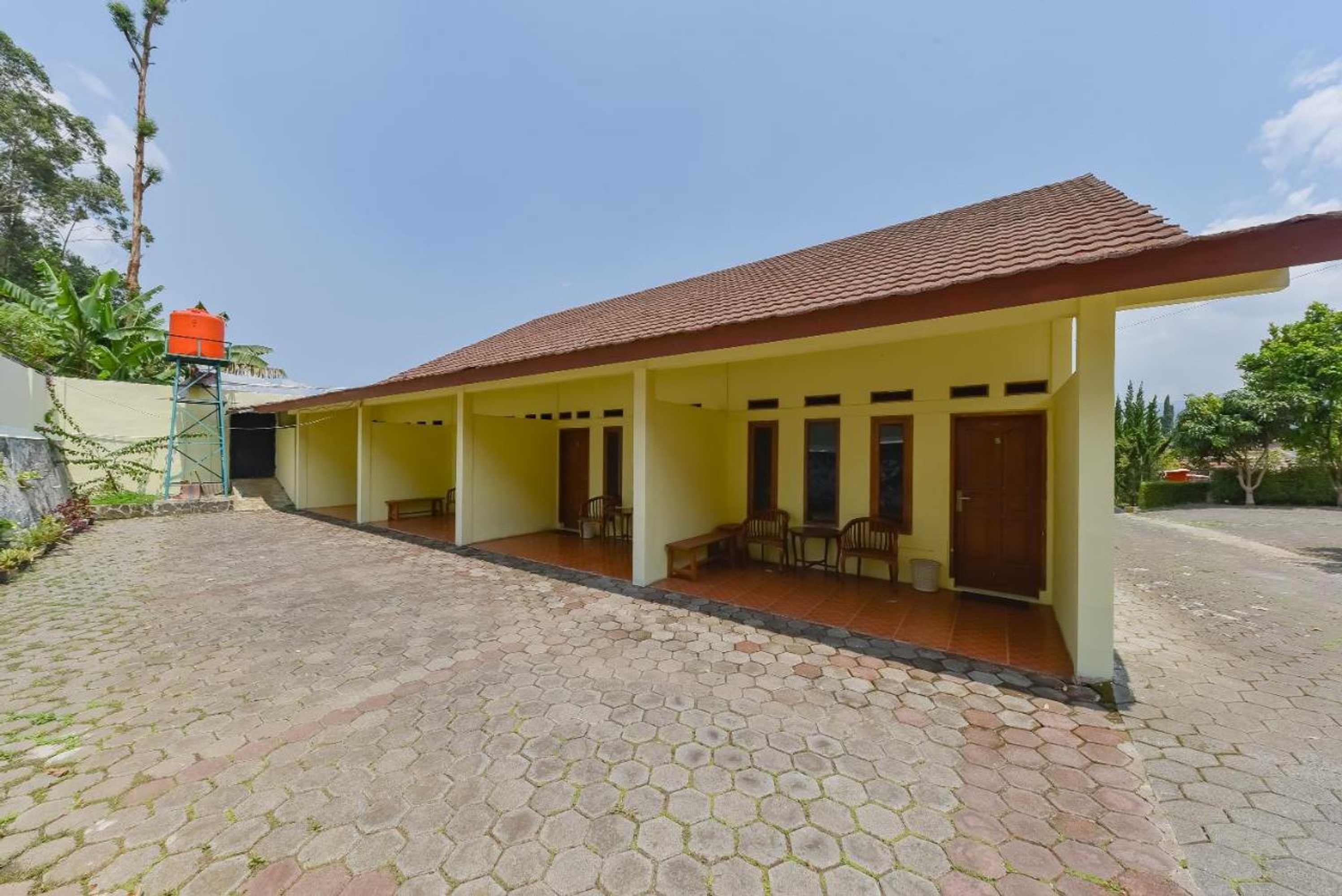 Gift card for Pondok Winagung Hotel by Oyo Rooms