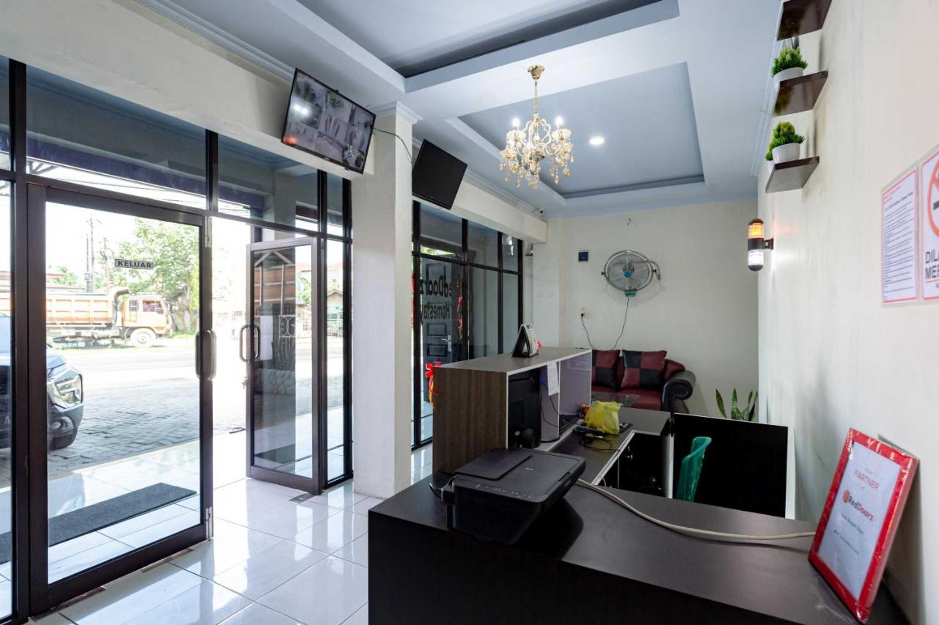 Gift card for Reddoorz @ Simpang Pemda Medan