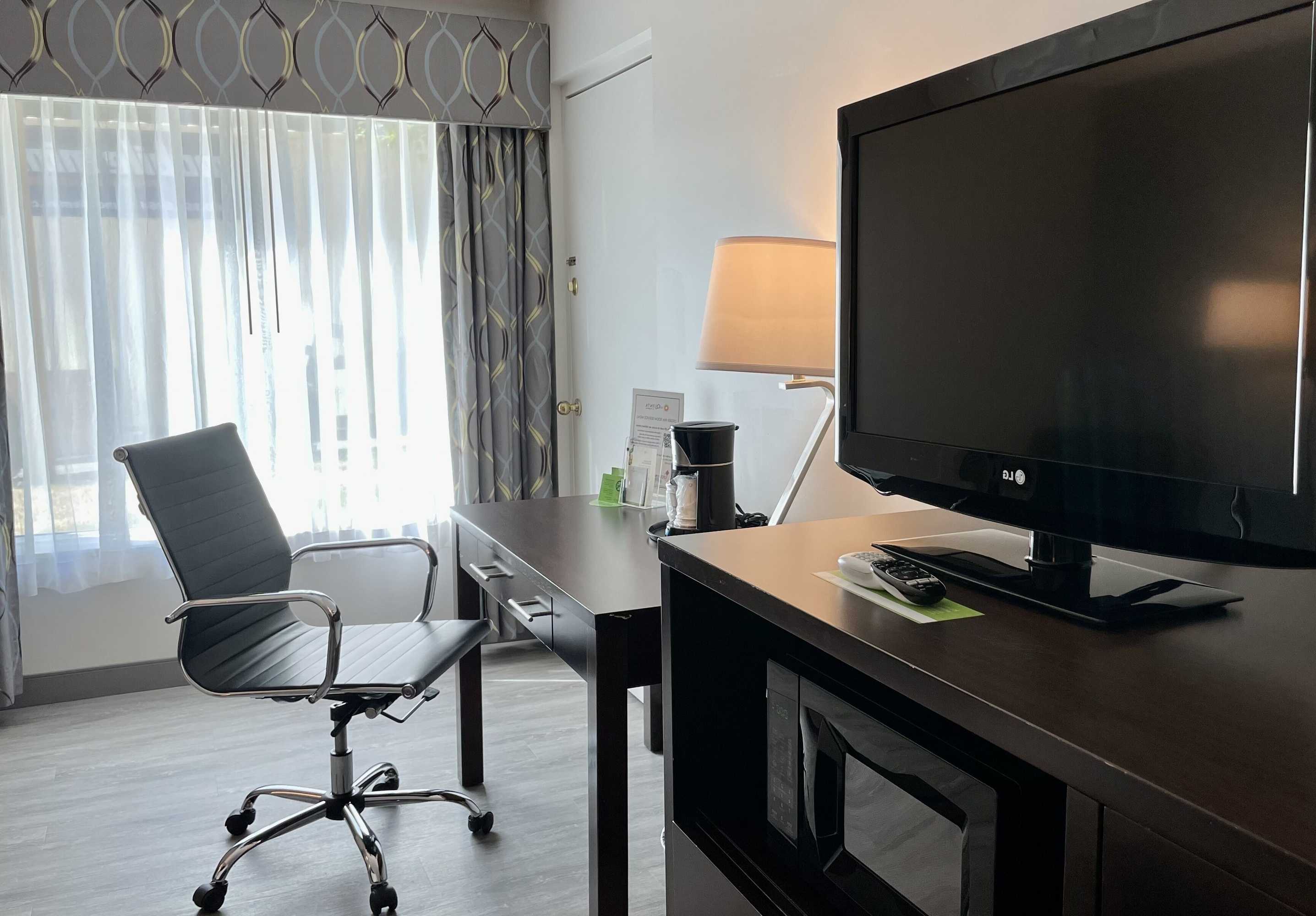 Gift card for La Quinta Inn by Wyndham Lynnwood