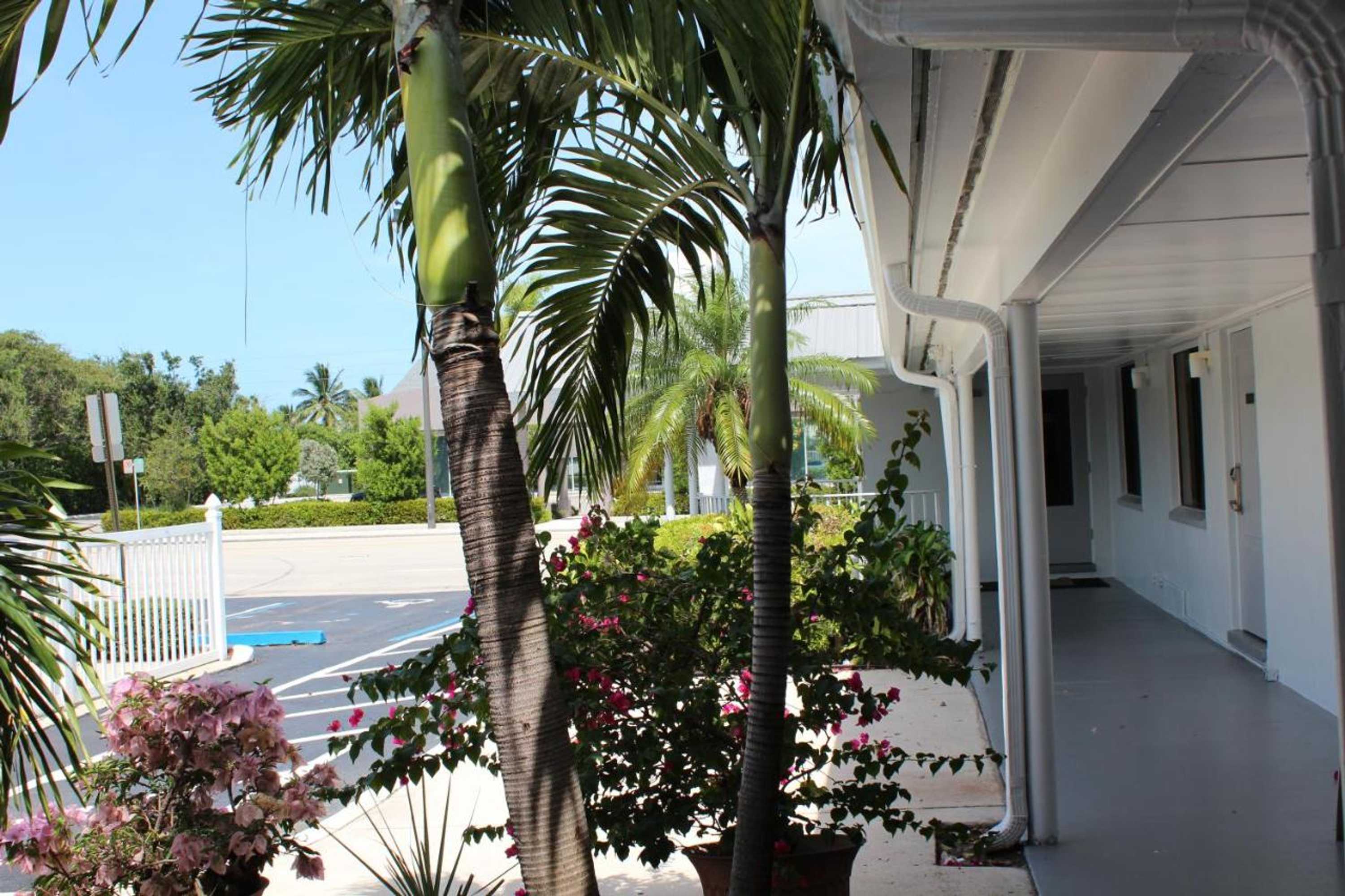 Gift card for Economy Inn West Palm Beach