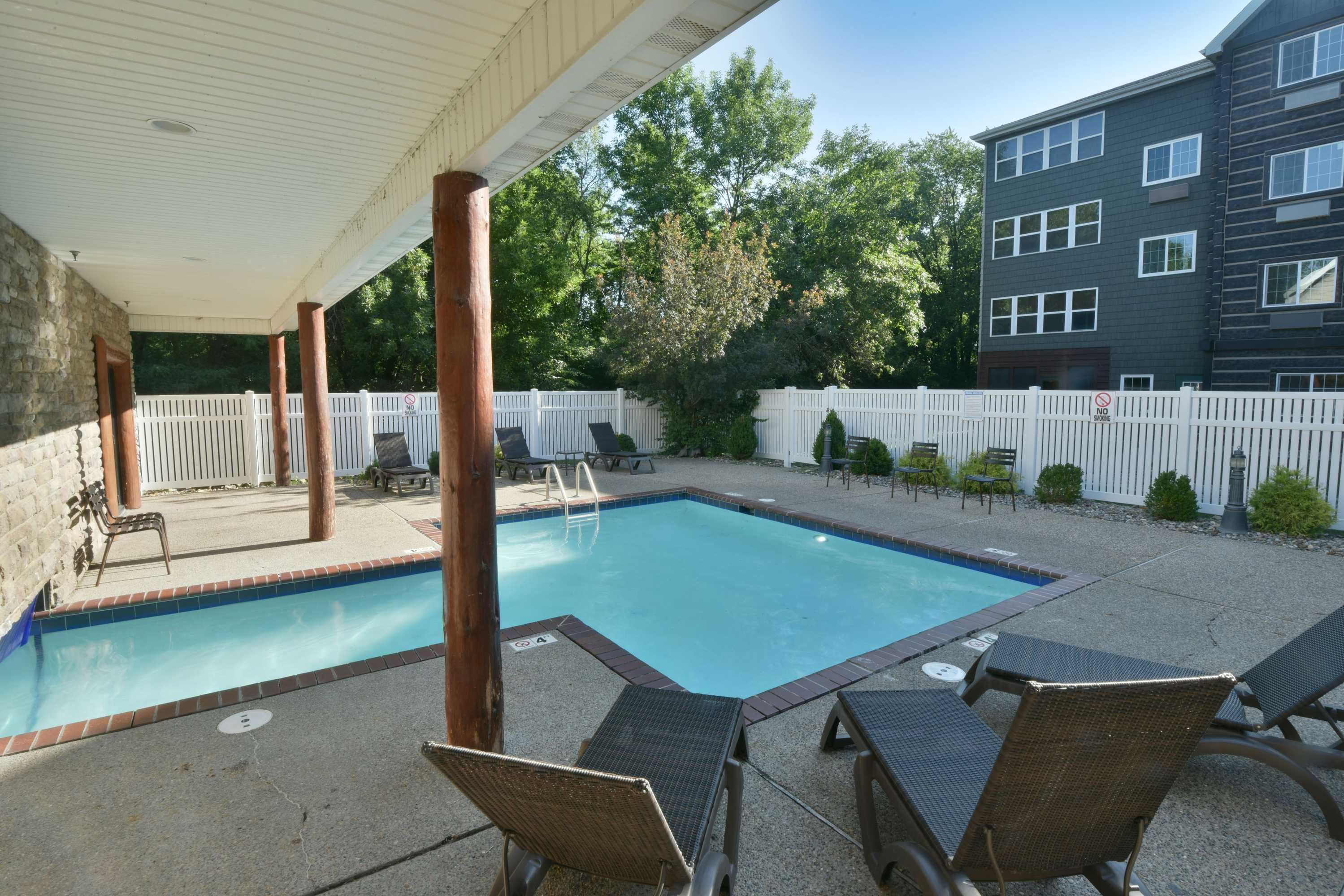 Gift card for Stoney Creek Hotel Des Moines - Johnston Gift card for Stoney Creek Hotel Des Moines - Johnston
