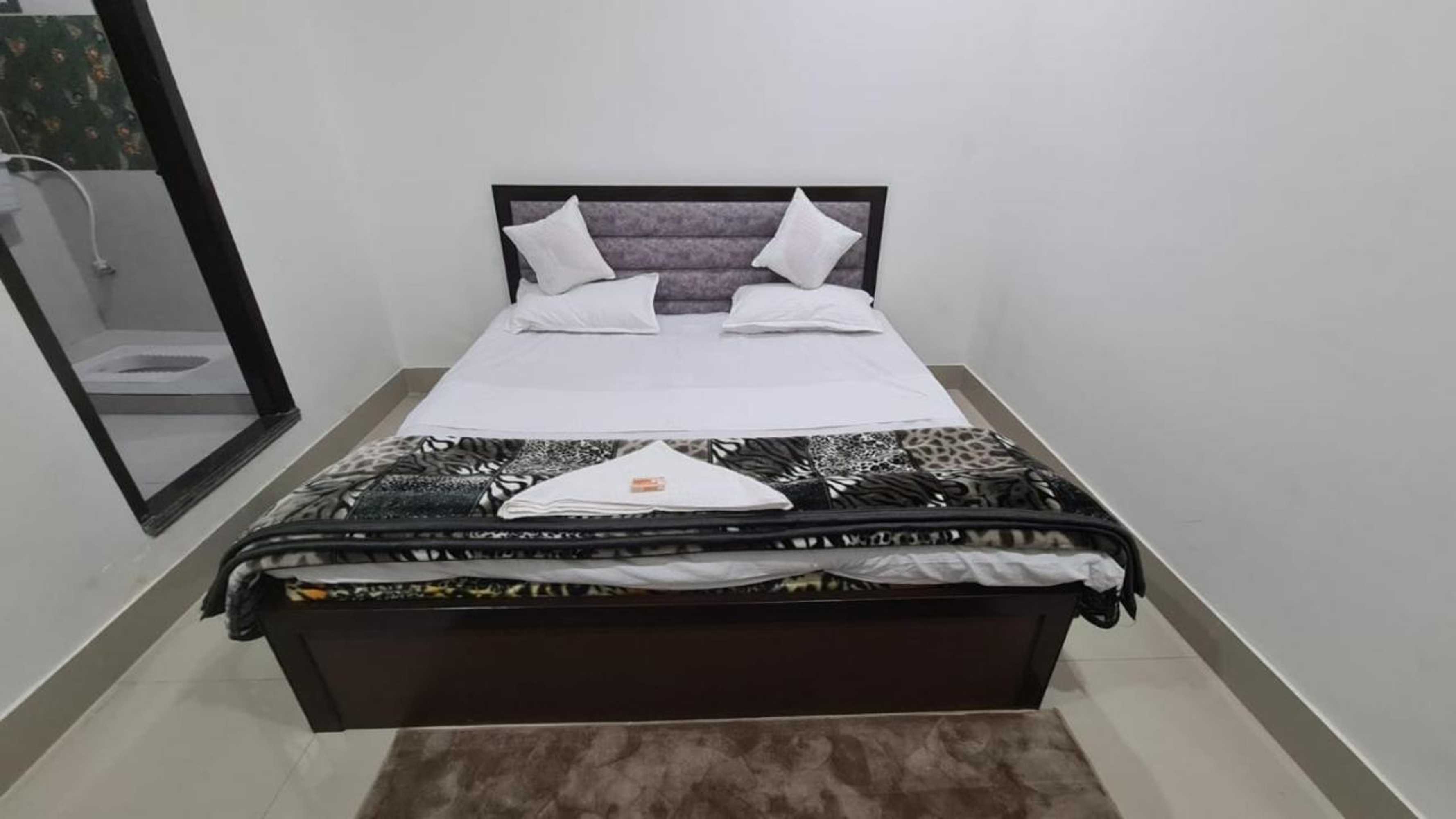 Gift card for Royal Pamposh