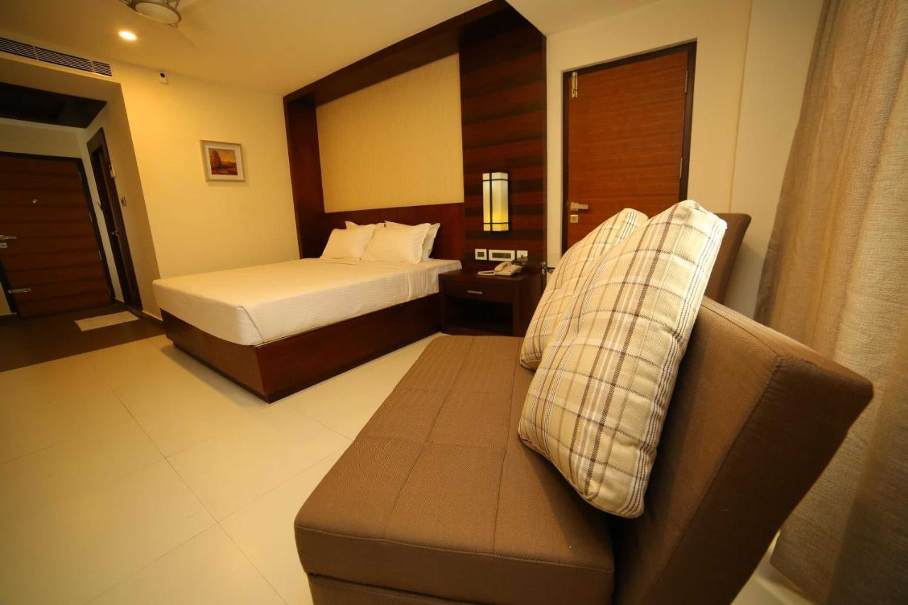 Gift card for Vavas Inn & Suites