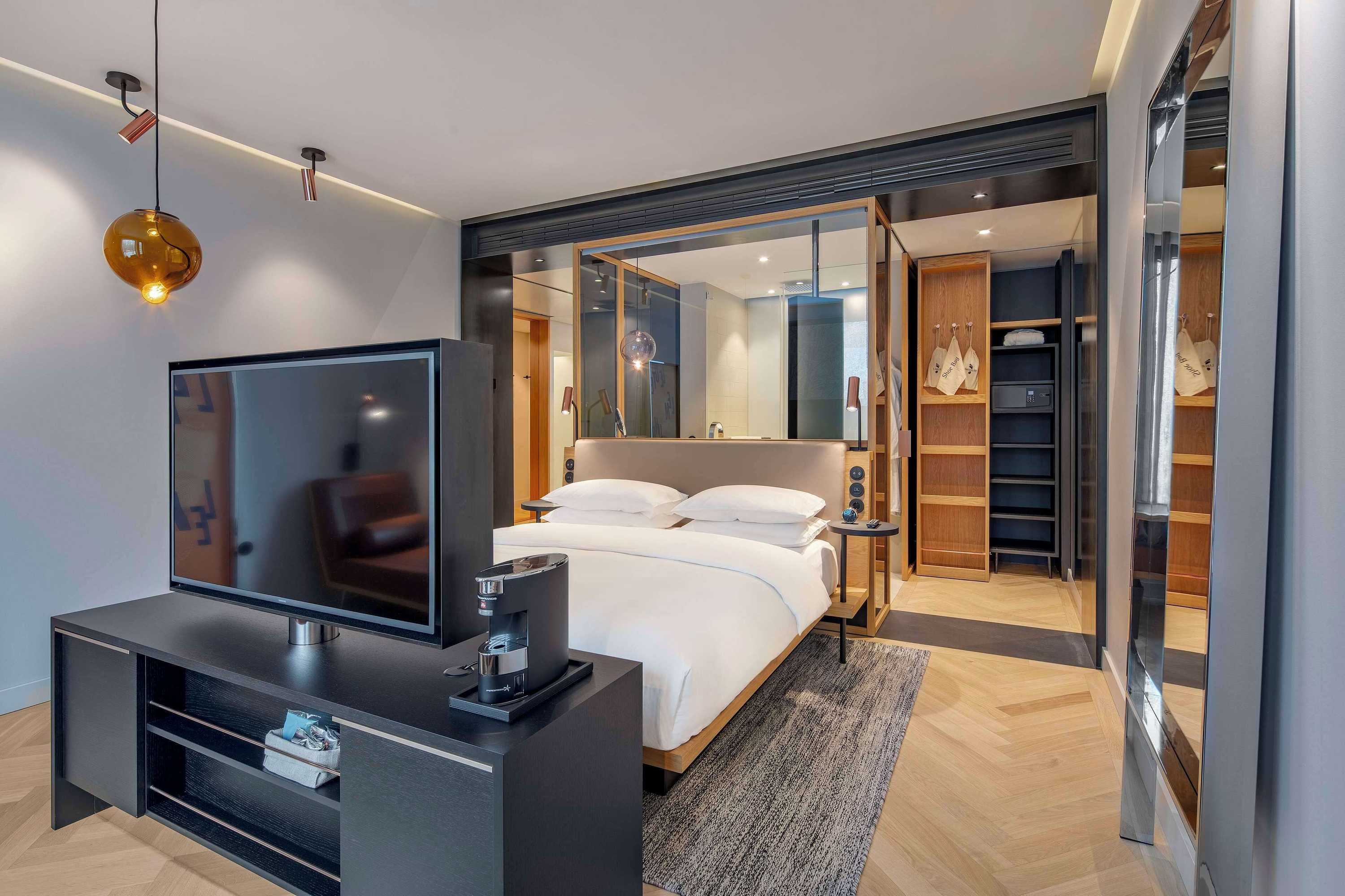Gift card for Andaz Munich Schwabinger Tor, BY Hyatt Gift card for Andaz Munich Schwabinger Tor, BY Hyatt