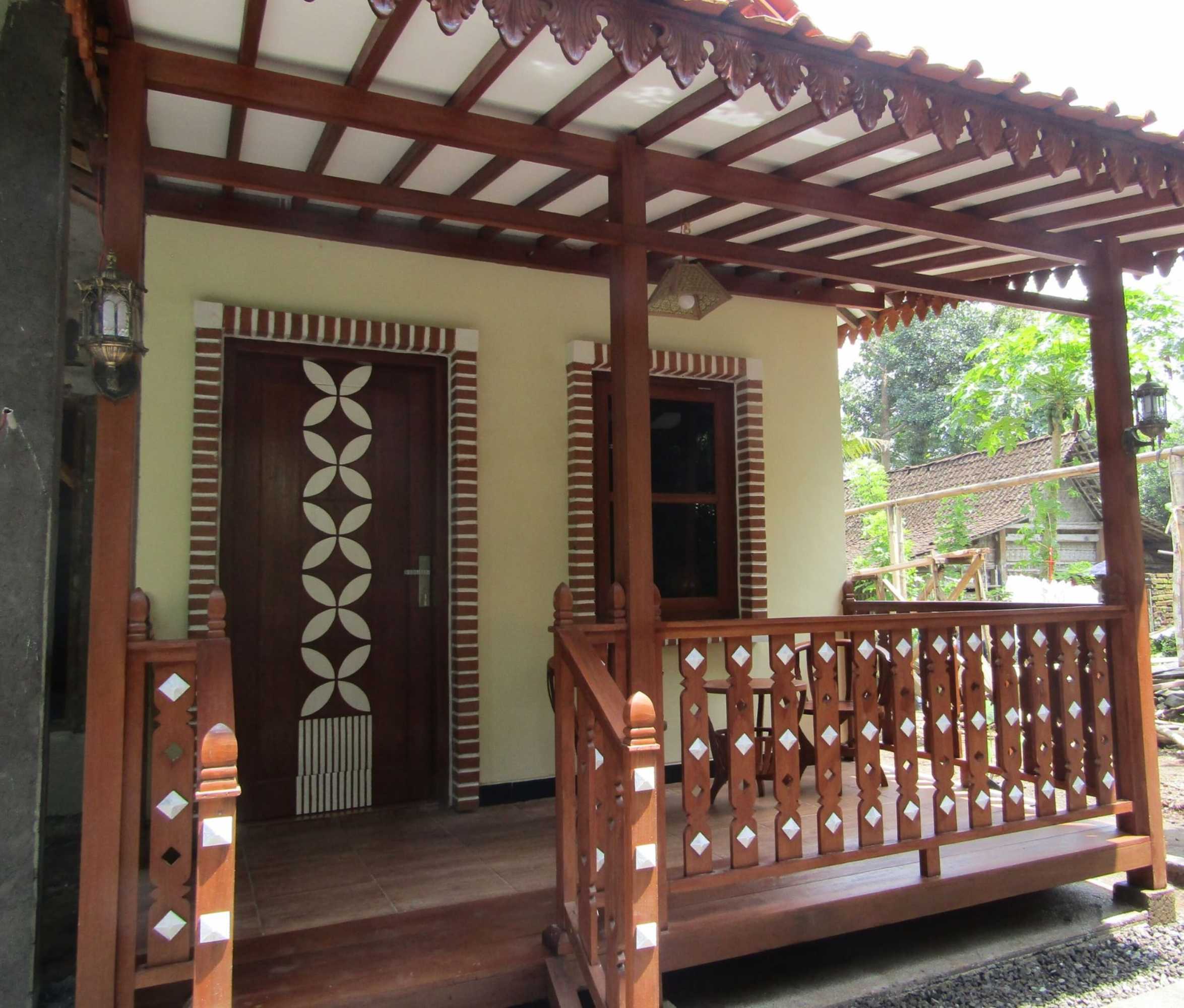Gift card for Anang Bed & Breakfast Syariah by Ndalem Beong Gift card for Anang Bed & Breakfast Syariah by Ndalem Beong