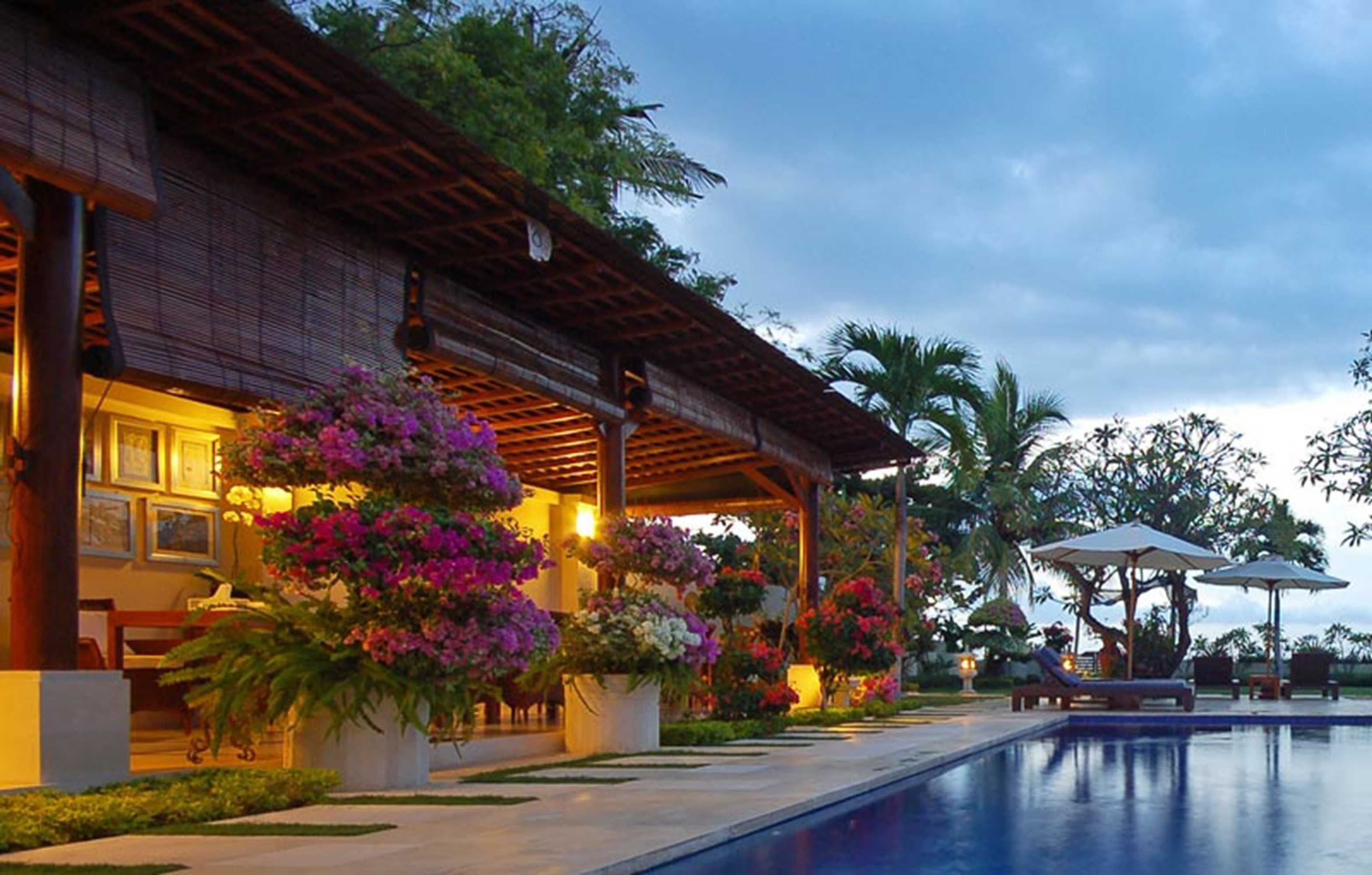 Gift card for Frangipani Beach Hotel Gift card for Frangipani Beach Hotel