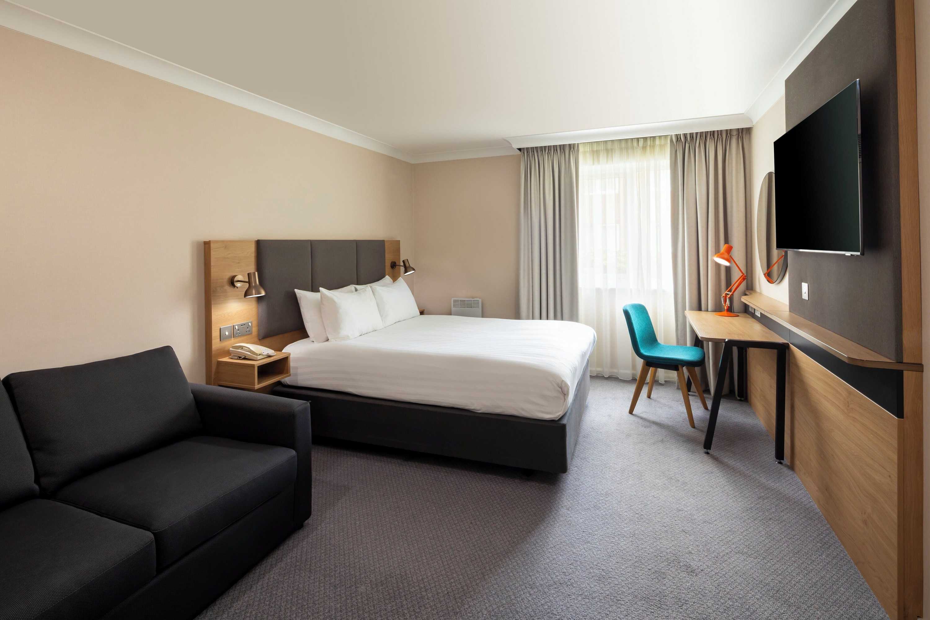 Gift card for Holiday Inn Reading South M4 Jct11 by Ihg Gift card for Holiday Inn Reading South M4 Jct11 by Ihg