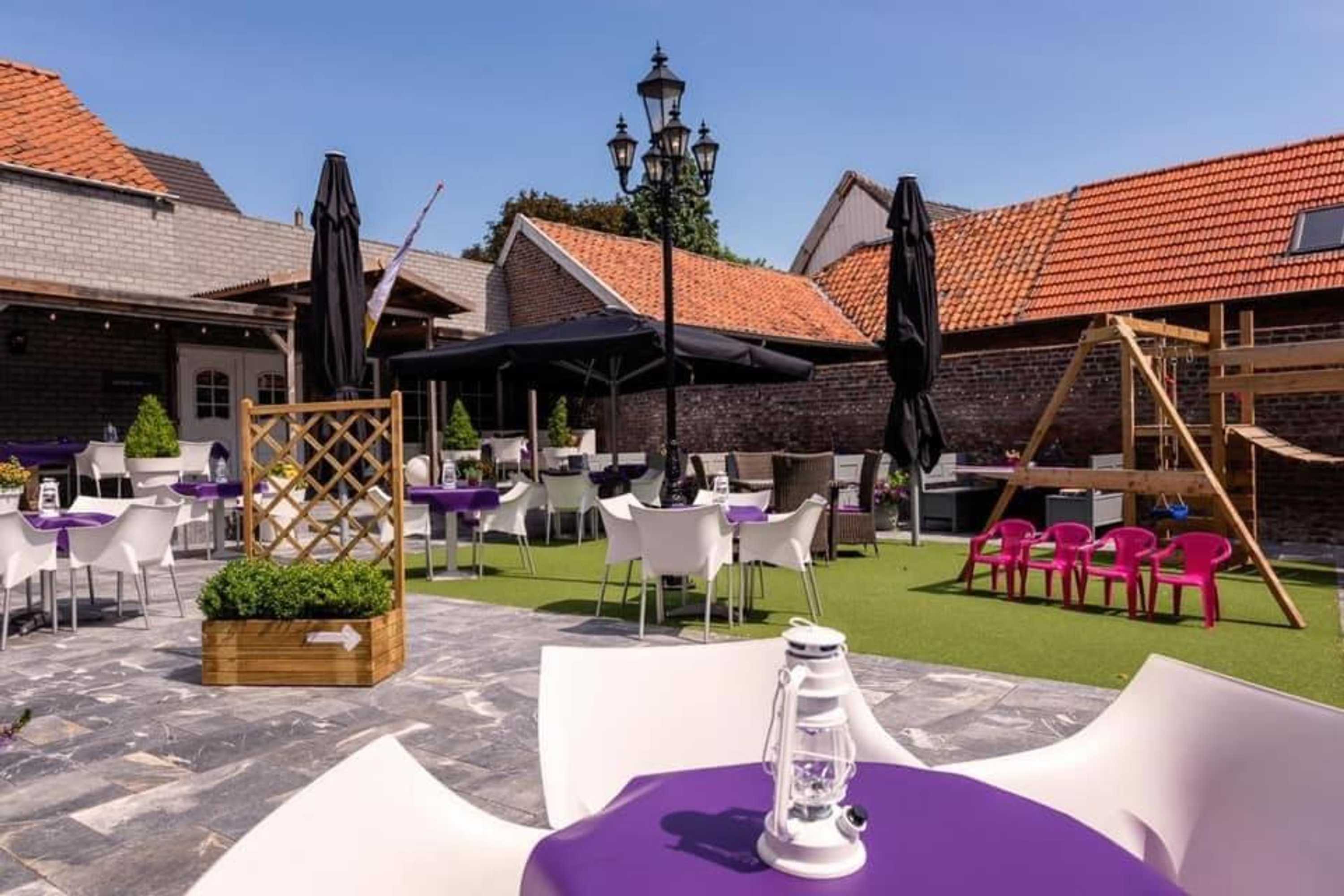 Gift card for B & B M 3