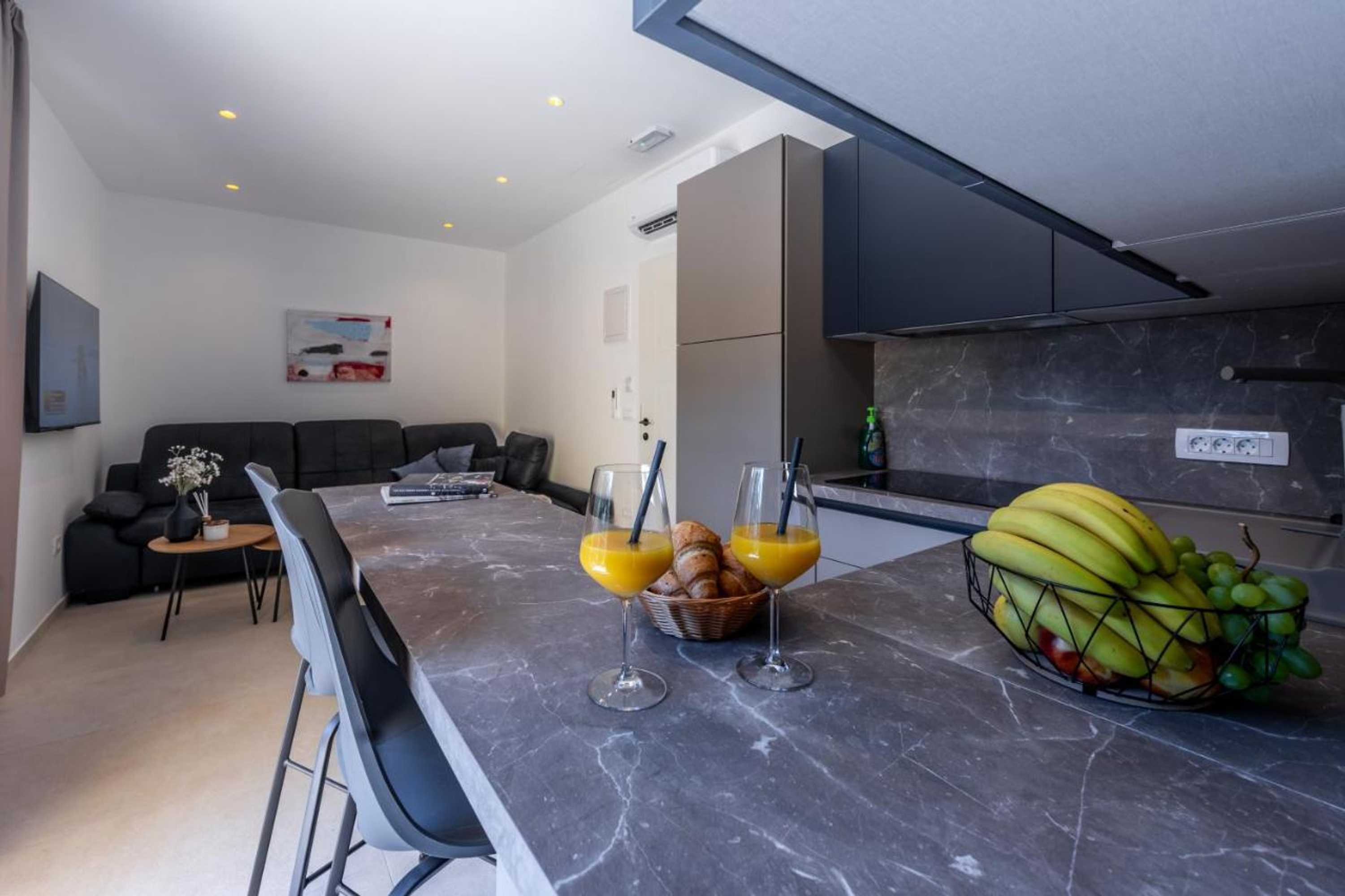 Gift card for Rooms With Free Parking