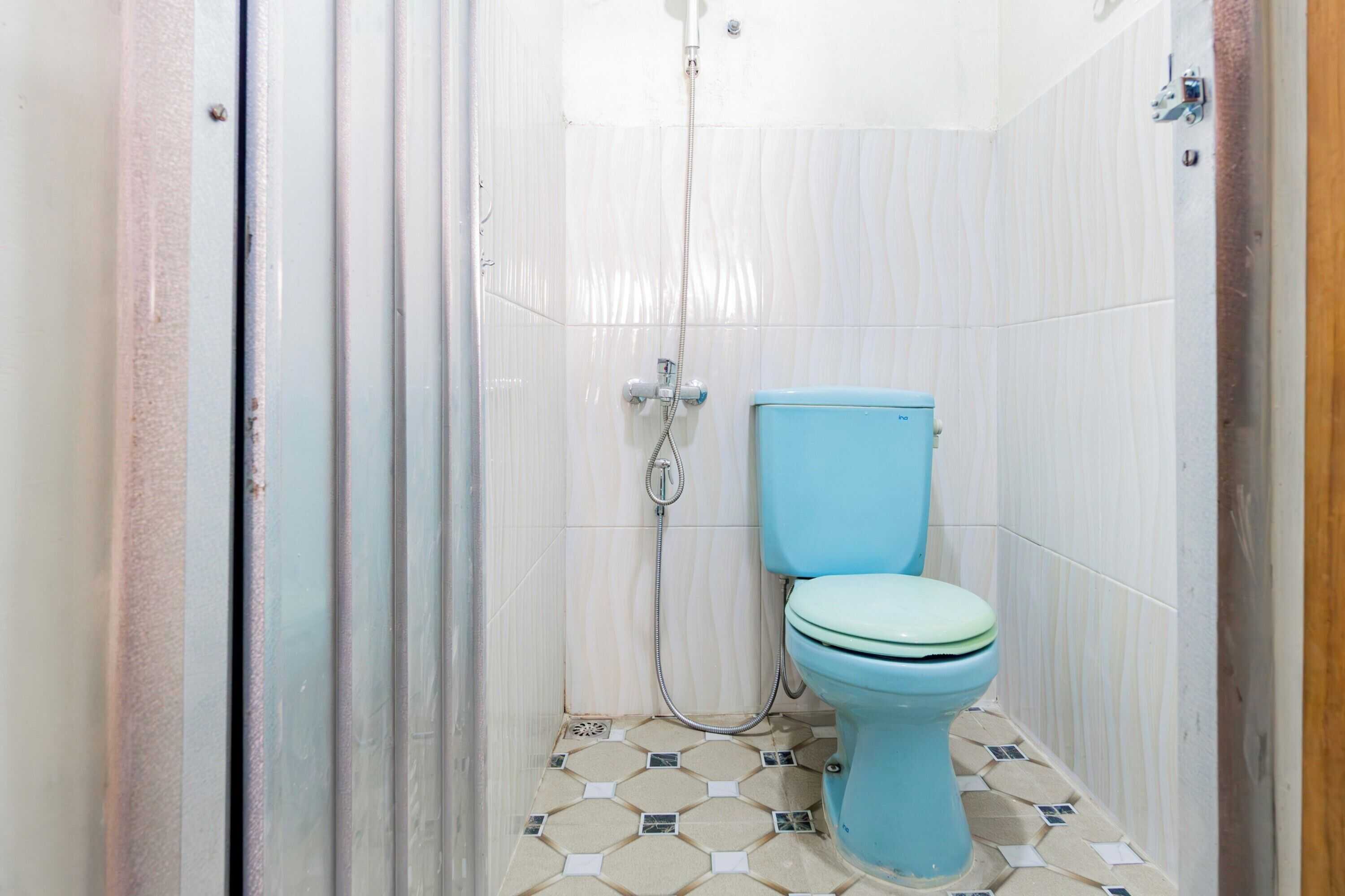 Gift card for Spot ON 93967 Hasna Guest House Syariah