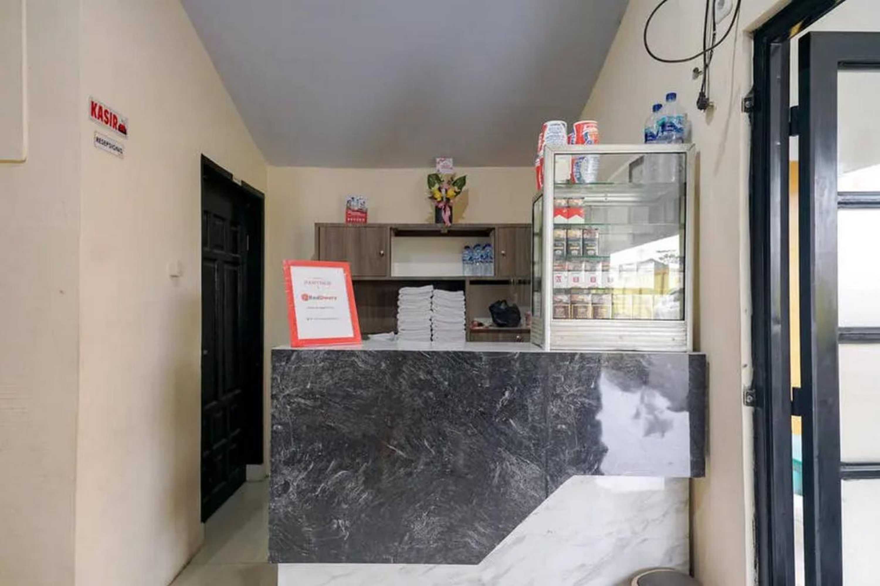 Gift card for Reddoorz Near Ekowisata Mangrove Belawan Medan