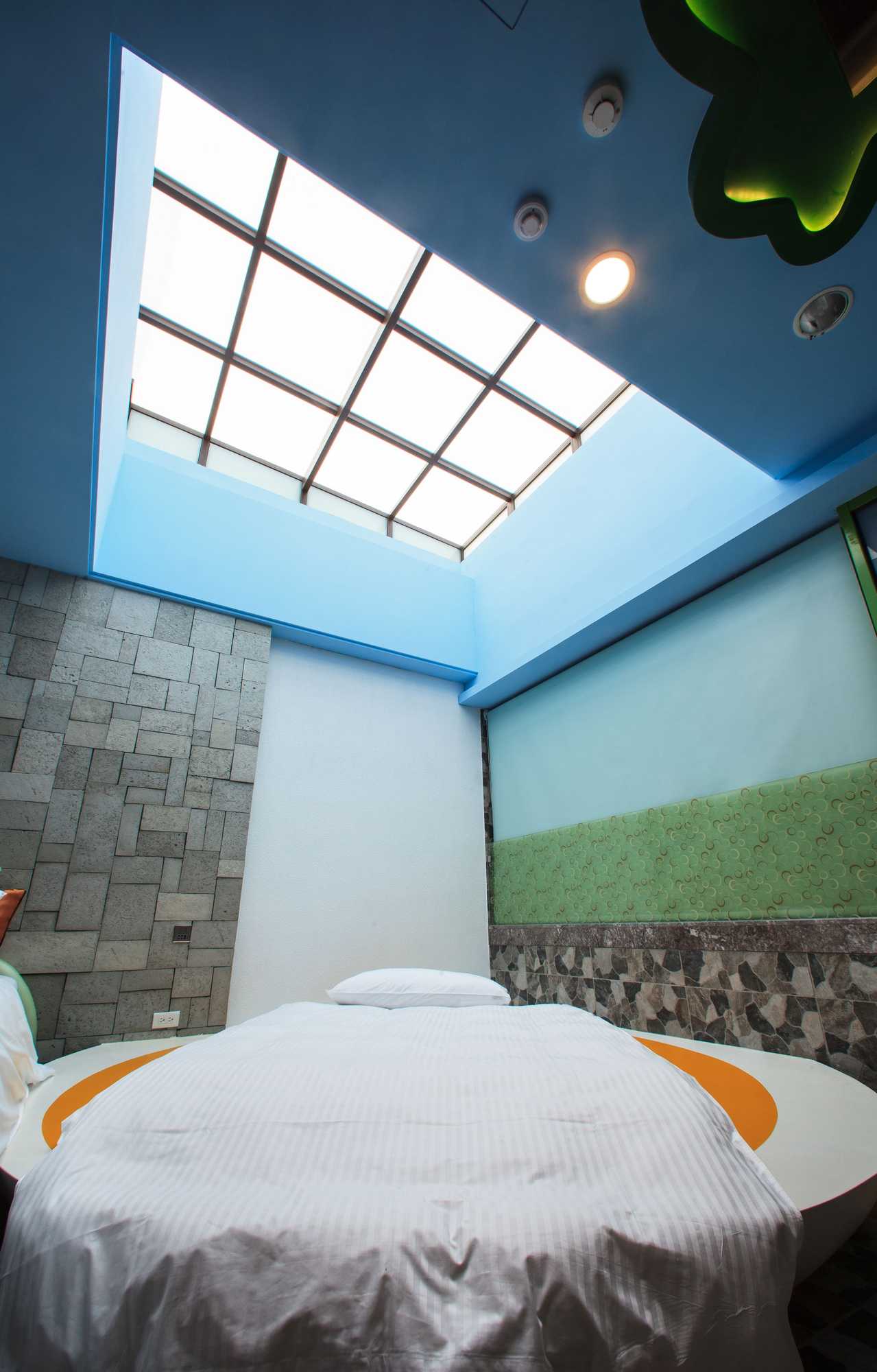 Gift card for Chen He Spa Motel Gift card for Chen He Spa Motel
