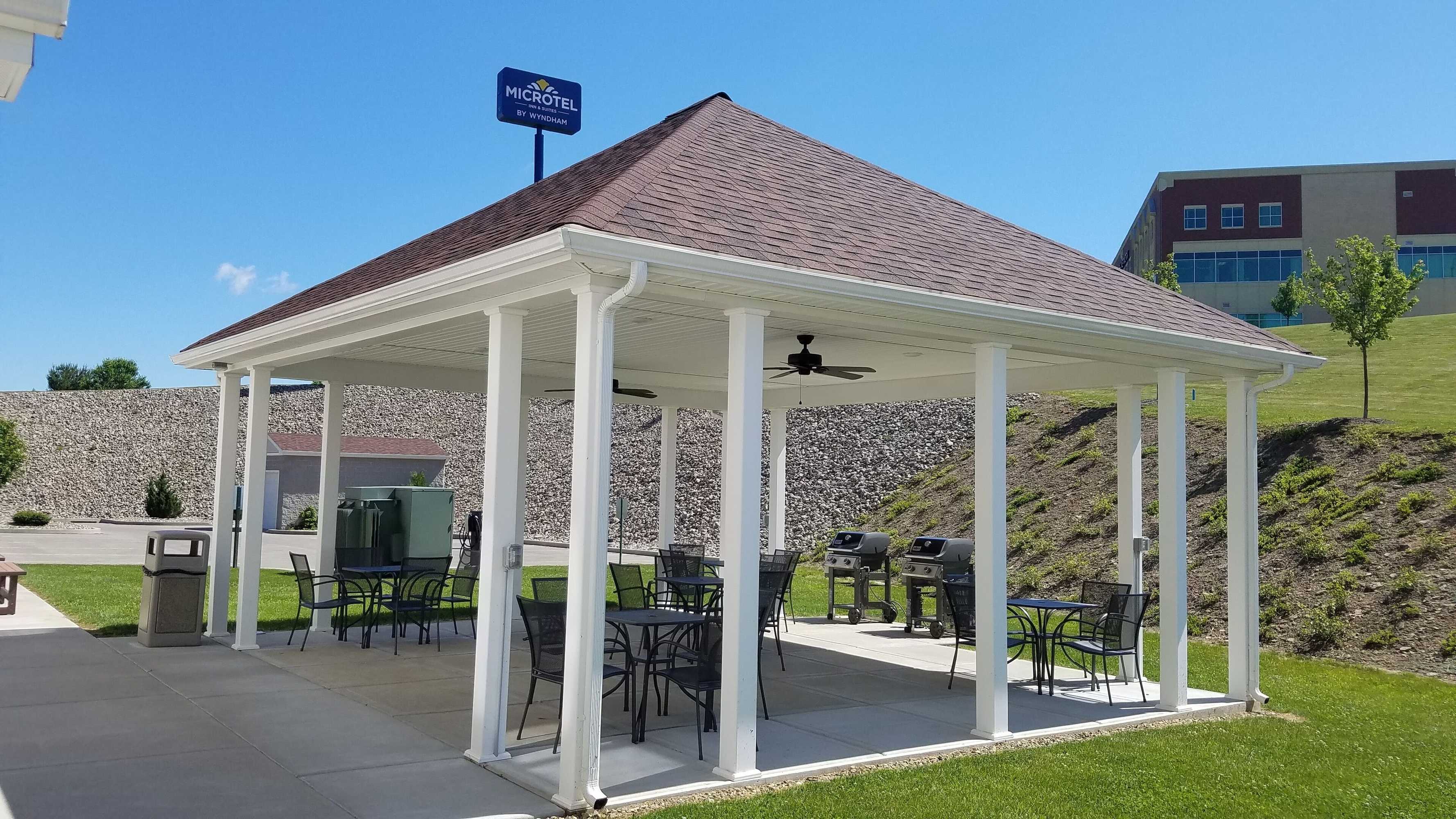 Gift card for Microtel Inn & Suites by Wyndham Clarion Gift card for Microtel Inn & Suites by Wyndham Clarion