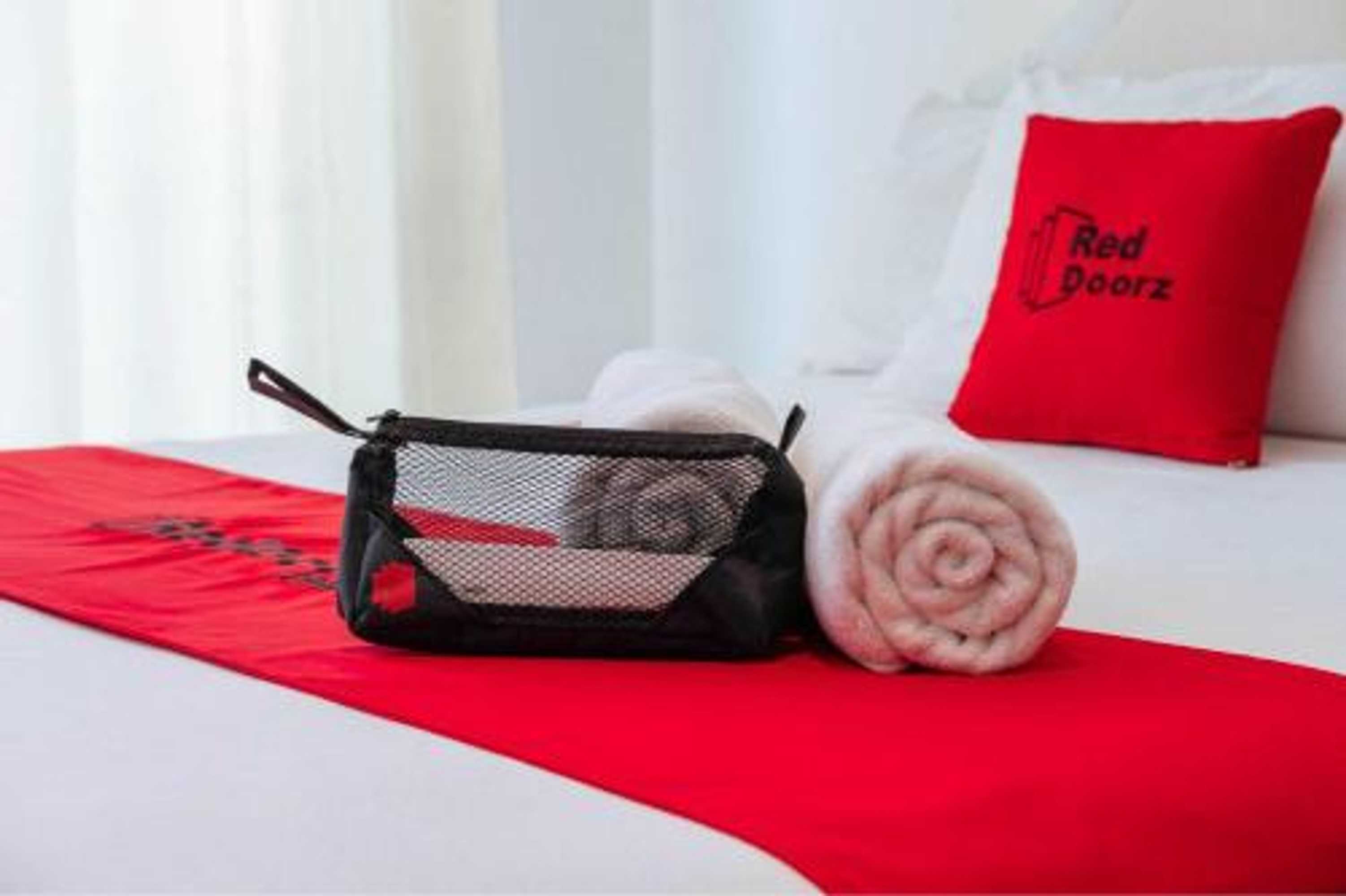 Gift card for Reddoorz Near Politeknik Negeri Lampung Gift card for Reddoorz Near Politeknik Negeri Lampung