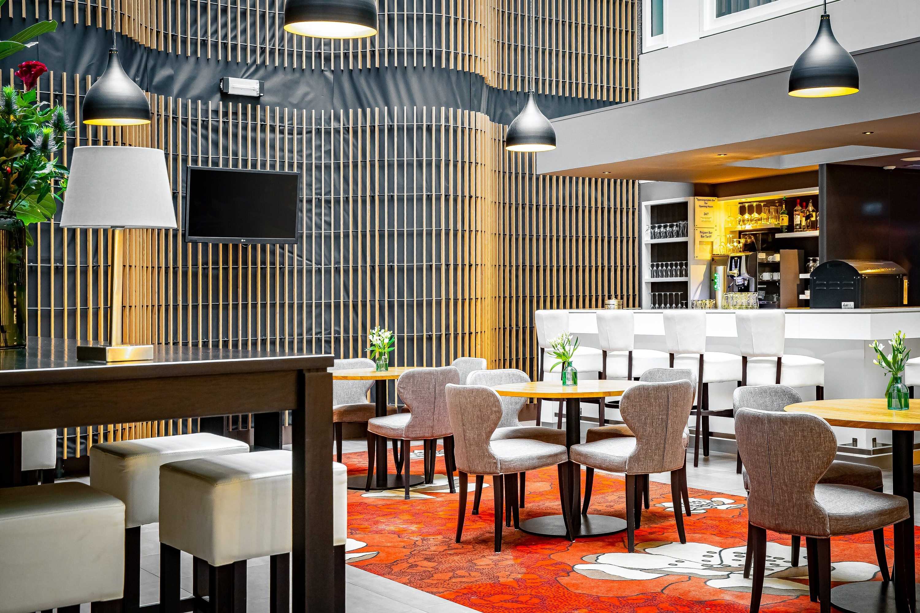 Gift card for Holiday Inn Express The Hague - Parliament by Ihg Gift card for Holiday Inn Express The Hague - Parliament by Ihg