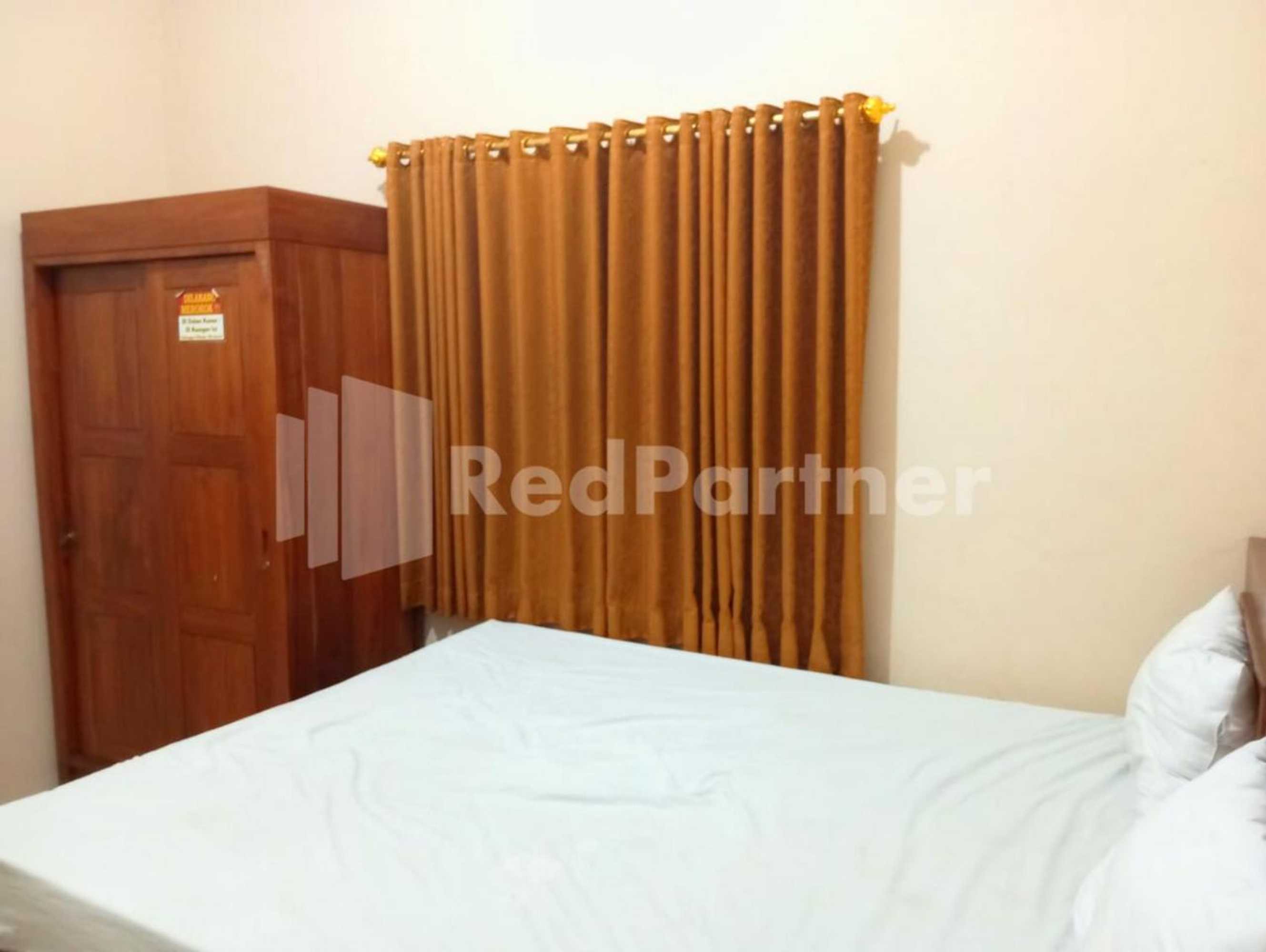 Gift card for Isa Homestay Kudus Mitra Reddoorz