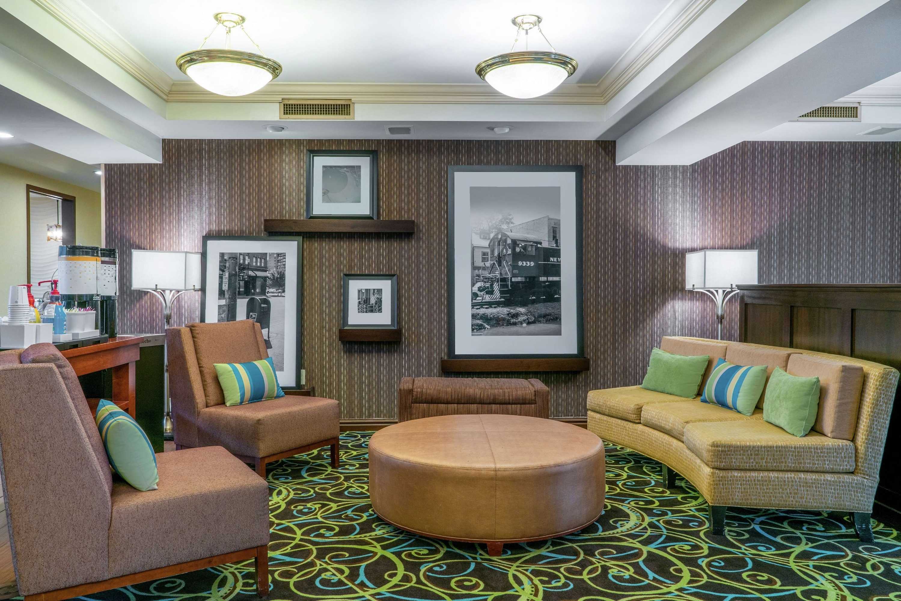 Gift card for Hampton Inn & Suites Valley Forge/oaks Gift card for Hampton Inn & Suites Valley Forge/oaks
