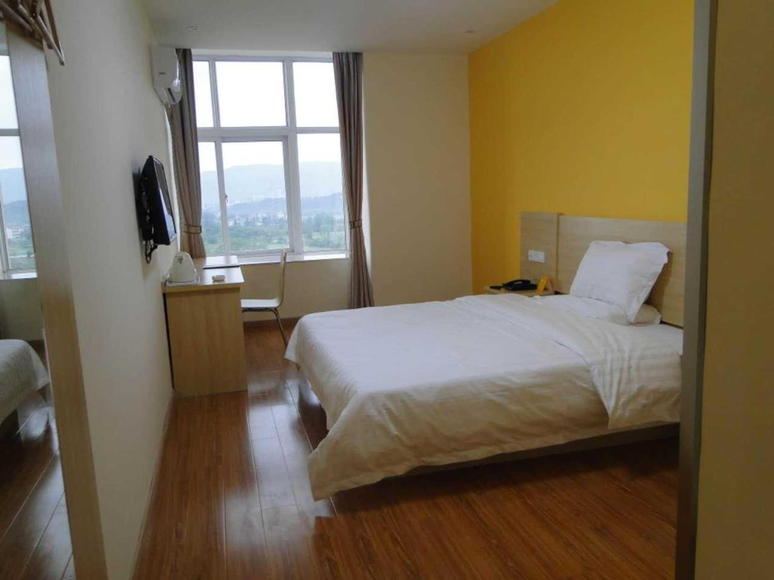 Gift card for 7days Inn Taihe Guoxing Auto And Agricultural Machine City Gift card for 7days Inn Taihe Guoxing Auto And Agricultural Machine City