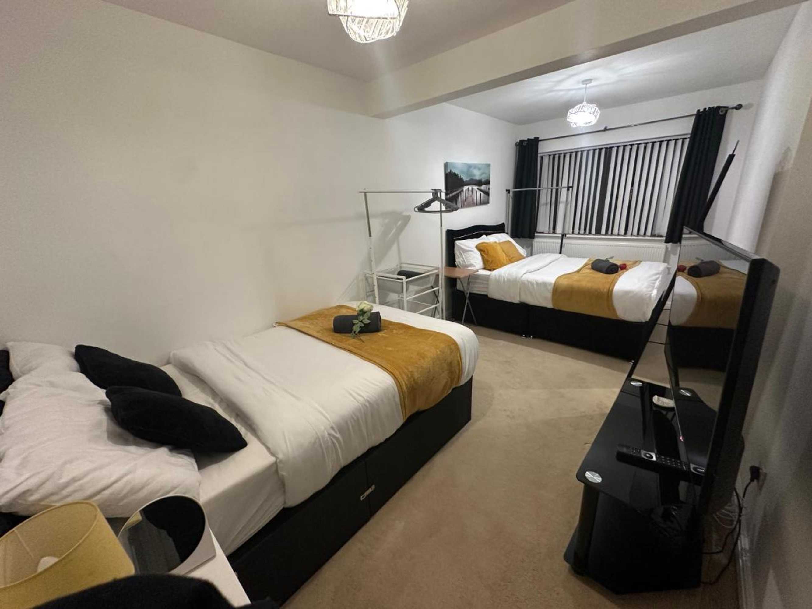 Gift card for The Kyoto House - Four Spacious Cosy Bedrooms I Contractor Friendly I Long Stay Offer I 5th Room Available on Request Only