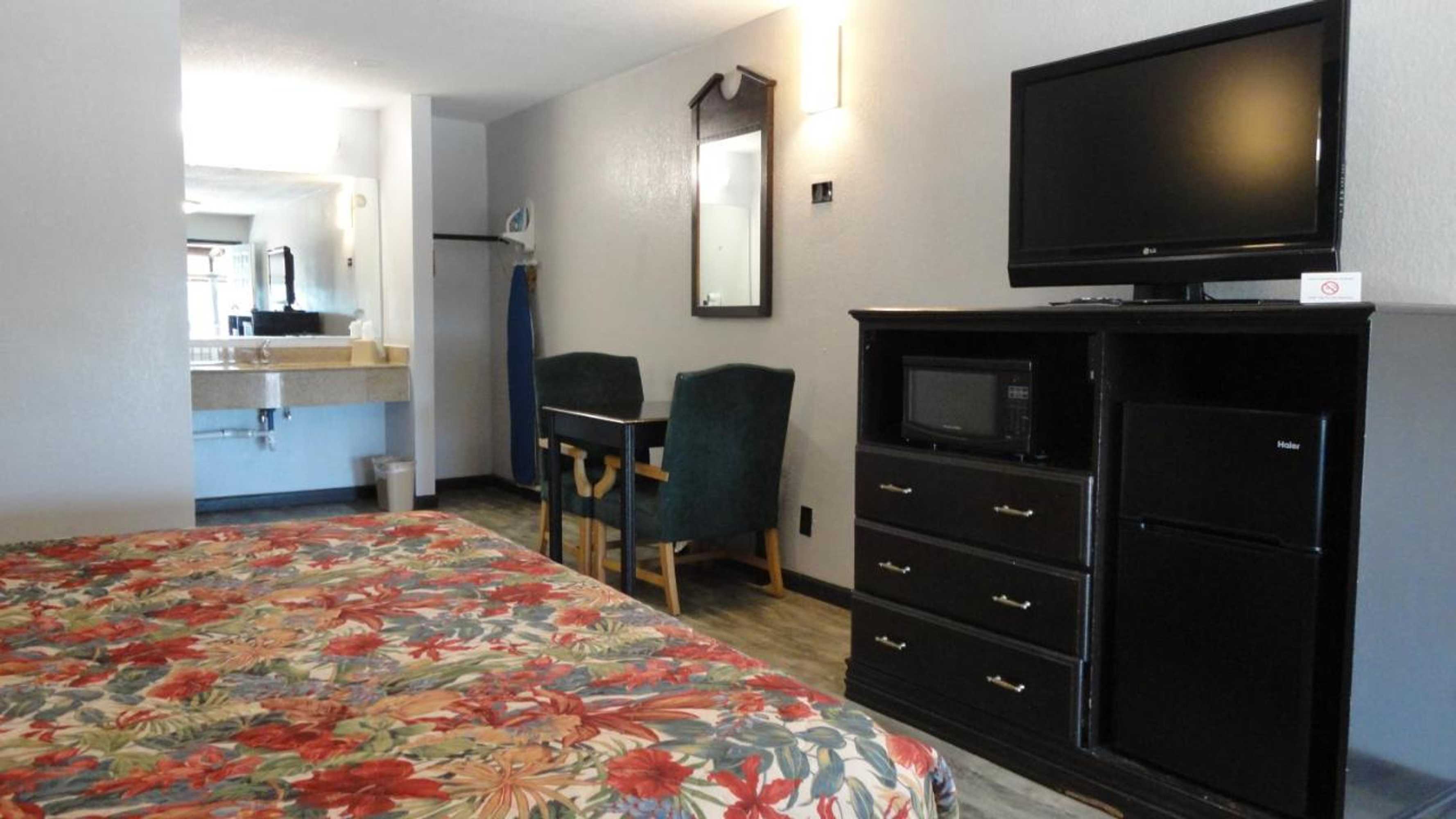 Gift card for Western Inn - Pensacola