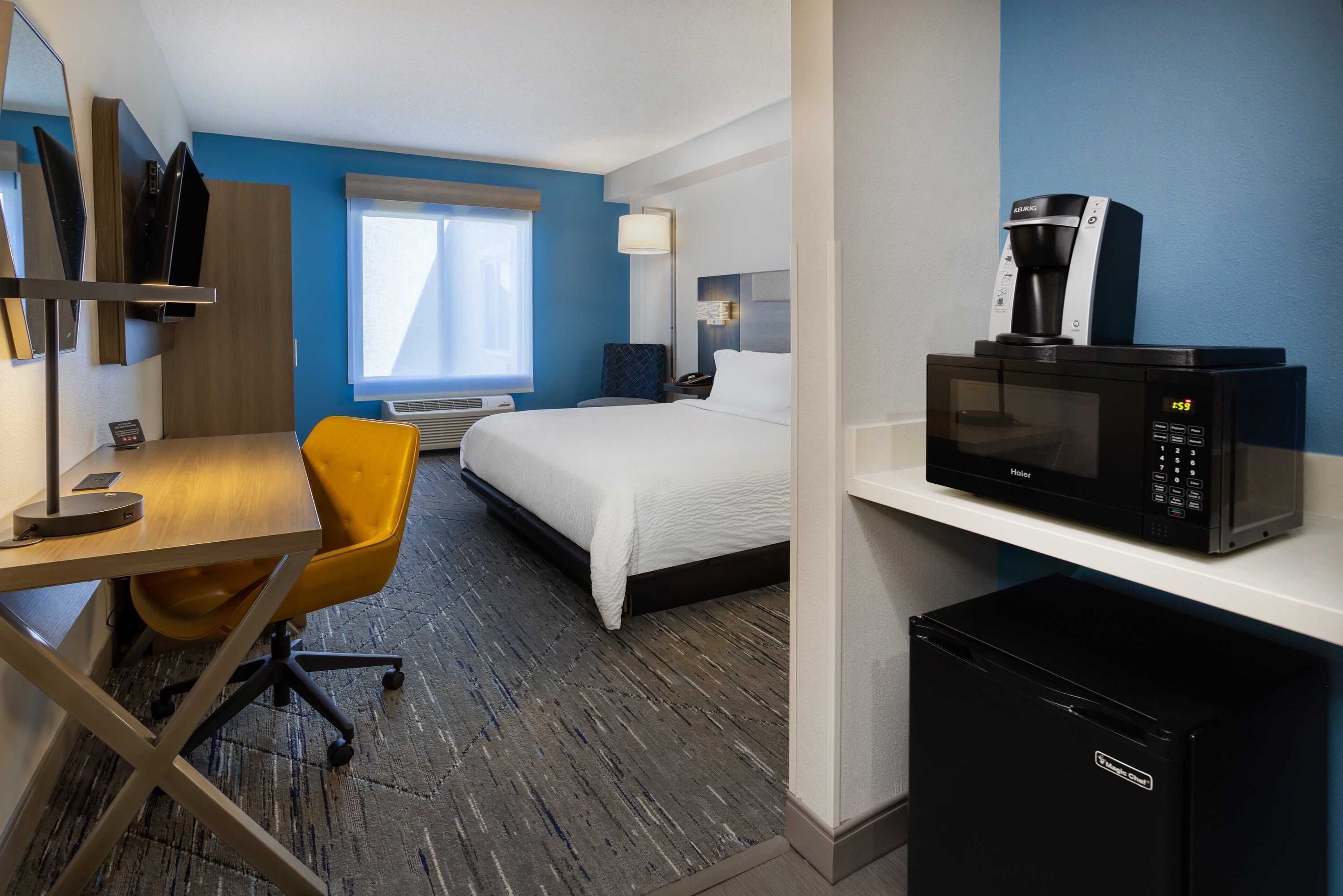 Gift card for Holiday Inn Express Hotel & Suites New Tampa I-75 by Ihg Gift card for Holiday Inn Express Hotel & Suites New Tampa I-75 by Ihg