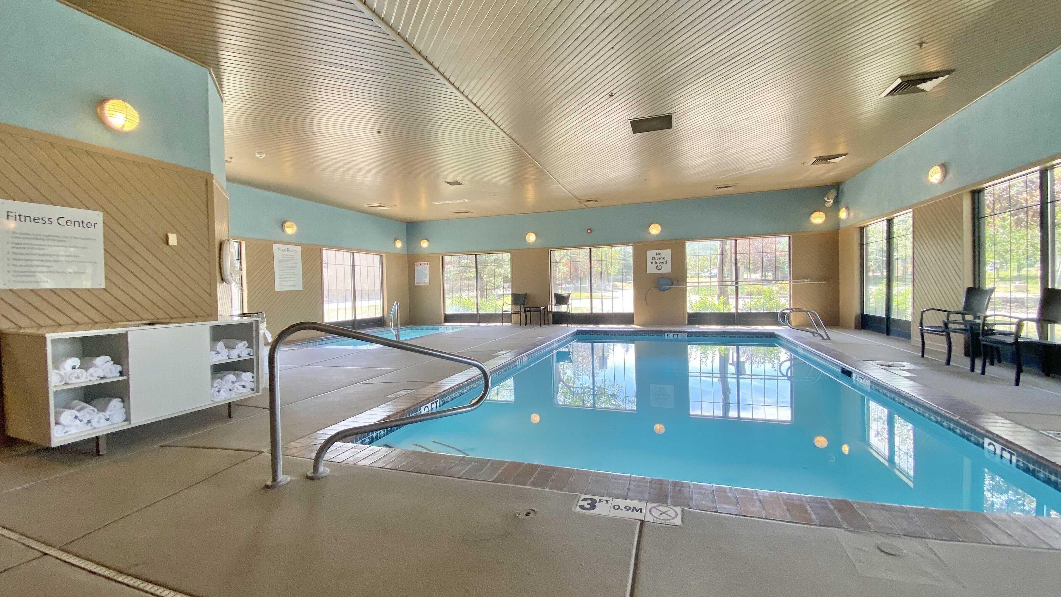 Gift card for Holiday Inn Express Hotel & Suites Park City by Ihg Gift card for Holiday Inn Express Hotel & Suites Park City by Ihg